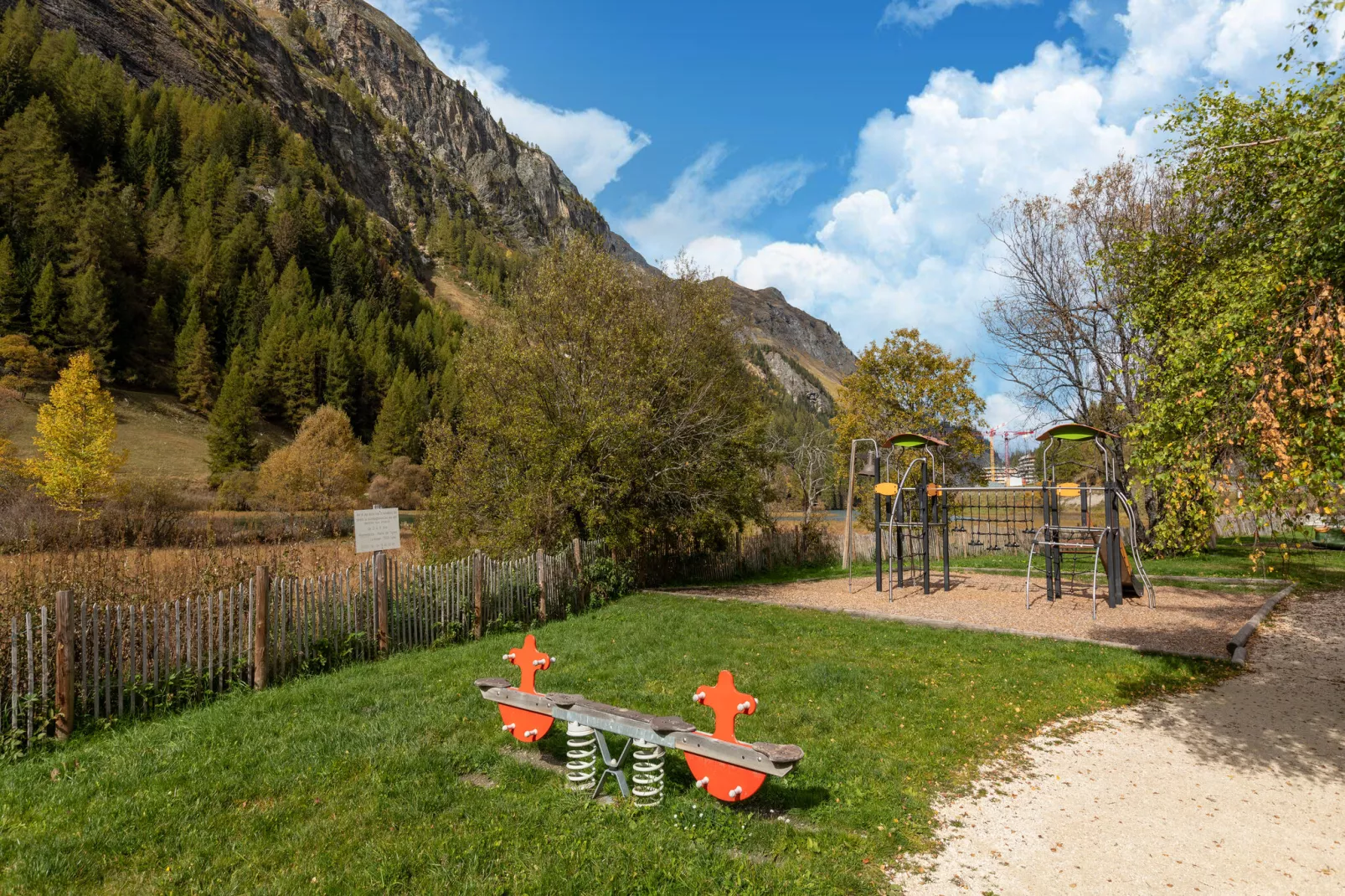 Chalet du Parc-Gärten Sommer