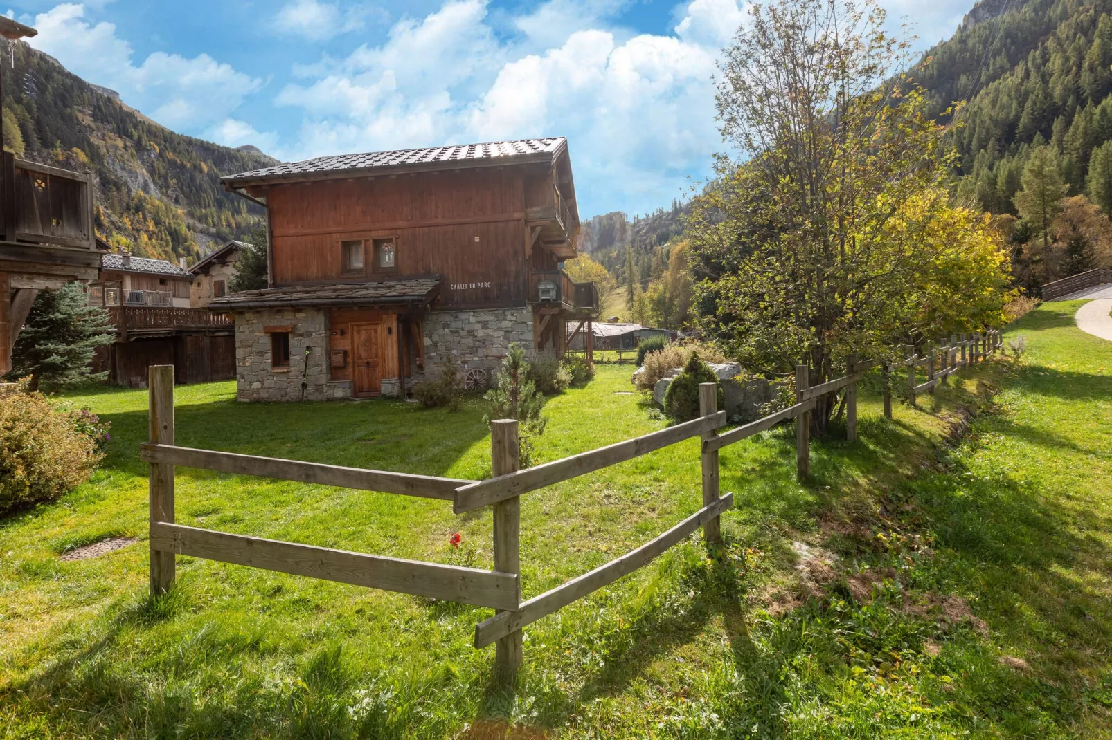 Chalet du Parc-Außenbereich Sommer