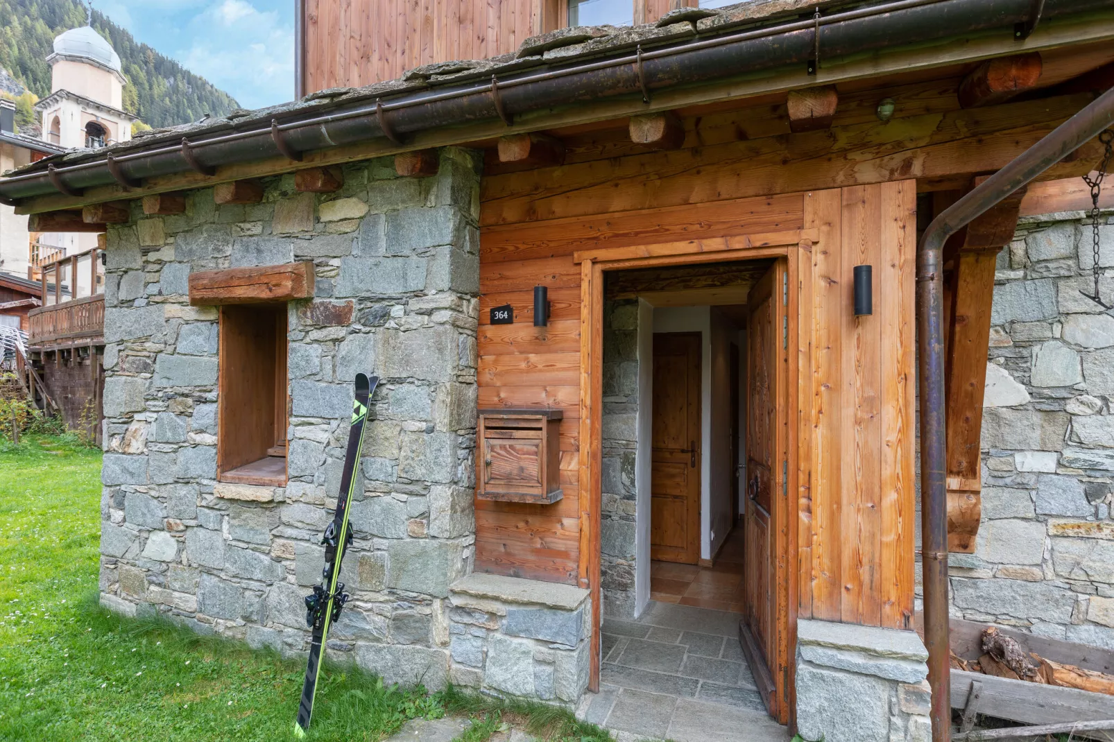 Chalet du Parc-Außenbereich Sommer