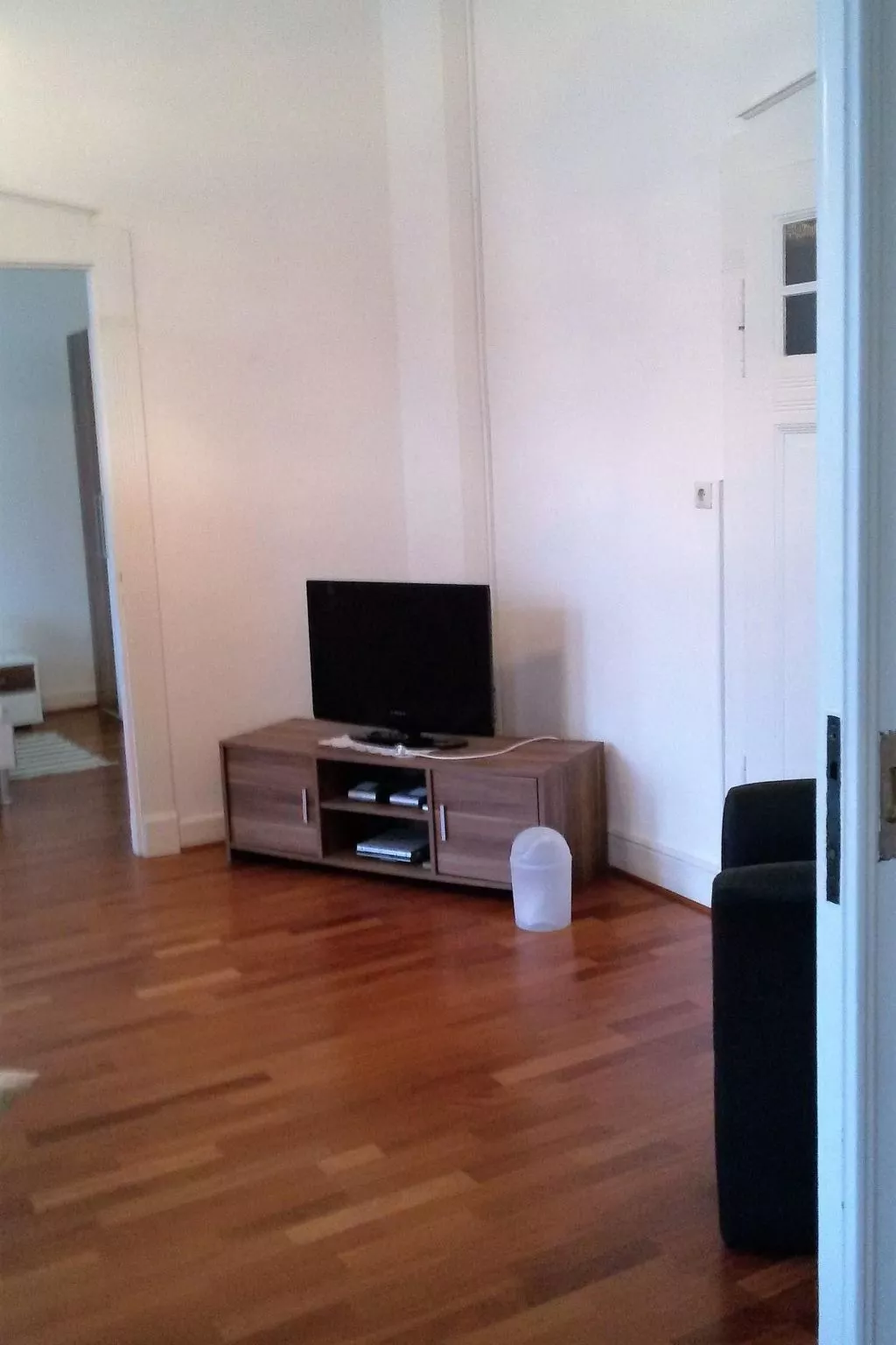 Wohnung in einem historischen Gebäude mit Balkon und Blick auf die Mosel - Image-tags.info