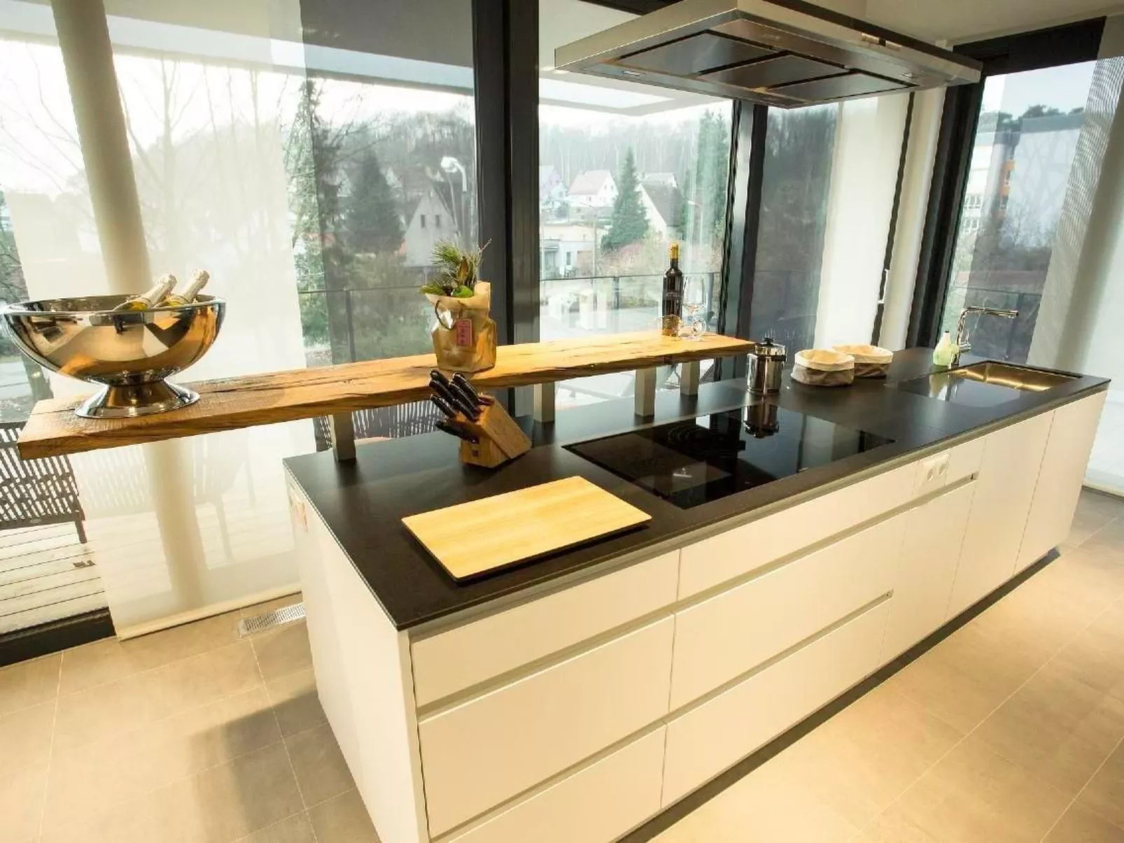 In Sellin mit Terrasse, Grill und Garten - Image-tags.info