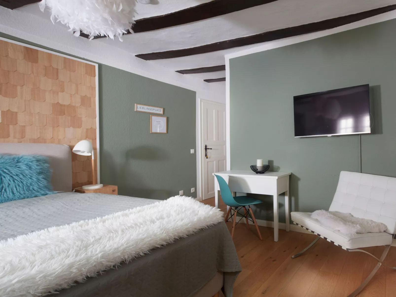 Apple Tree , direkt an der Mosel - Image-tags.info