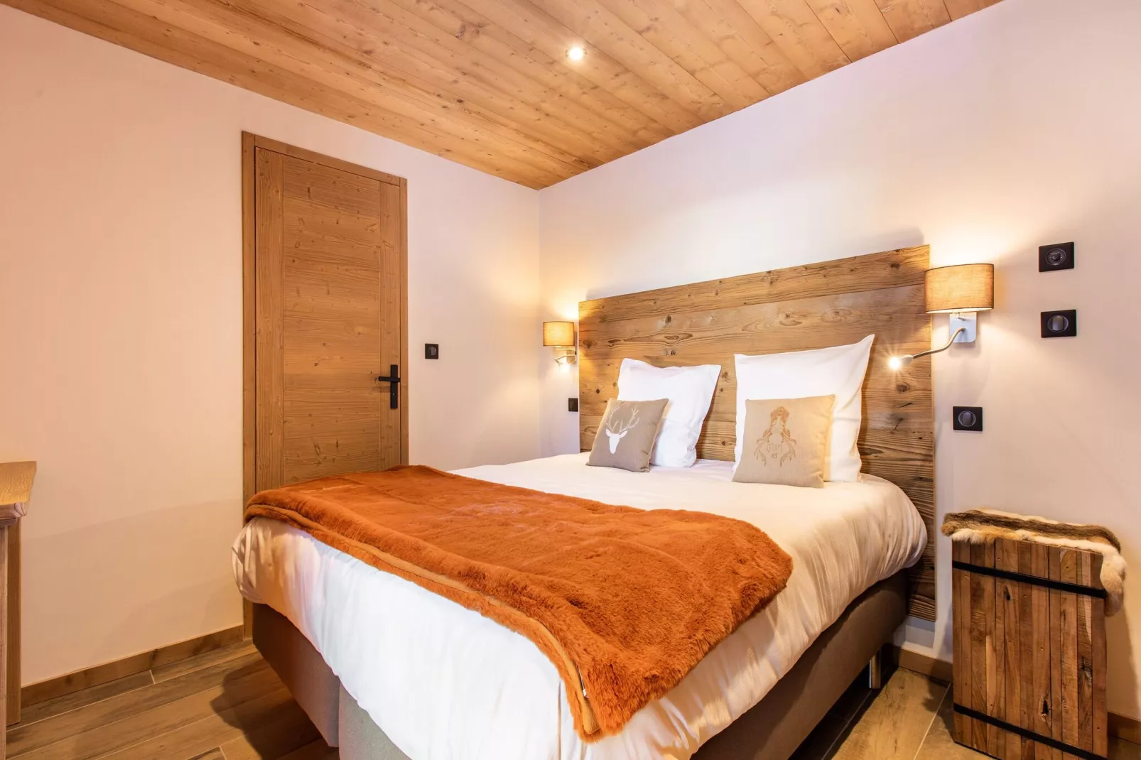 CHALET LE 360 KB-Bedroom