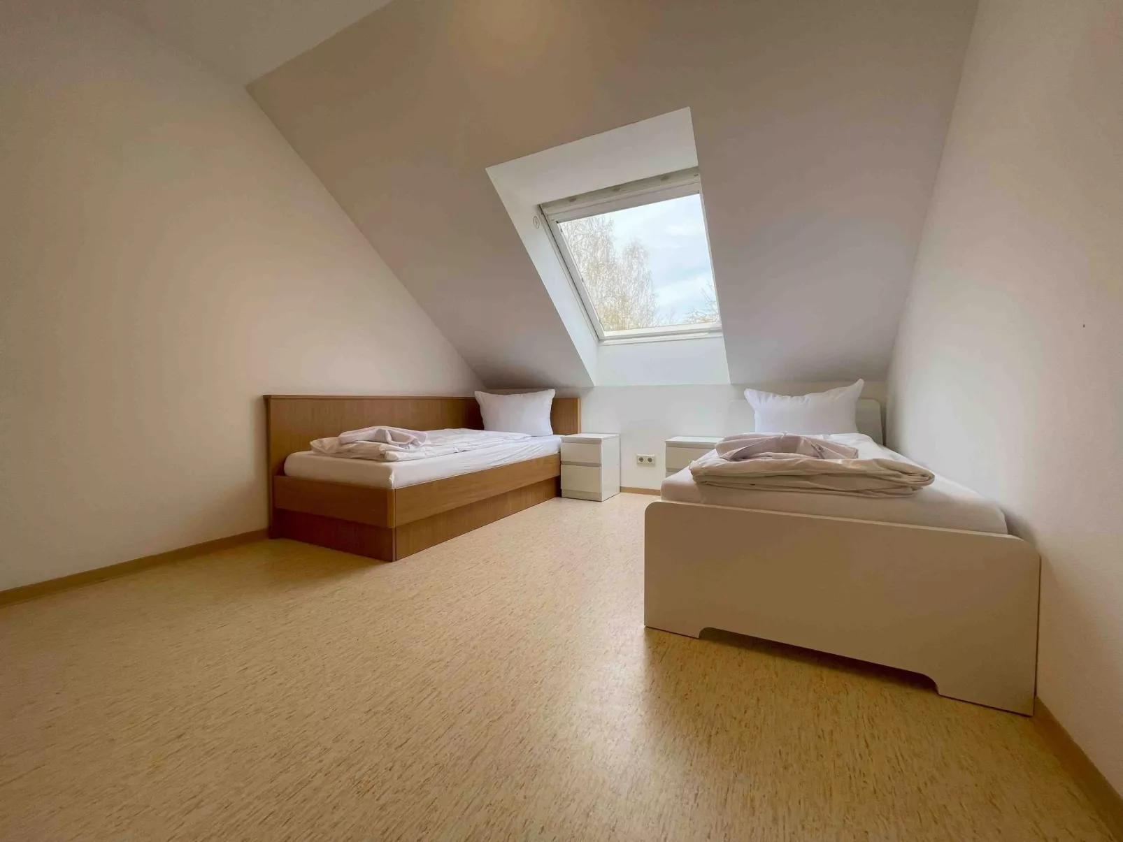 STA1079 - Image-tags.info