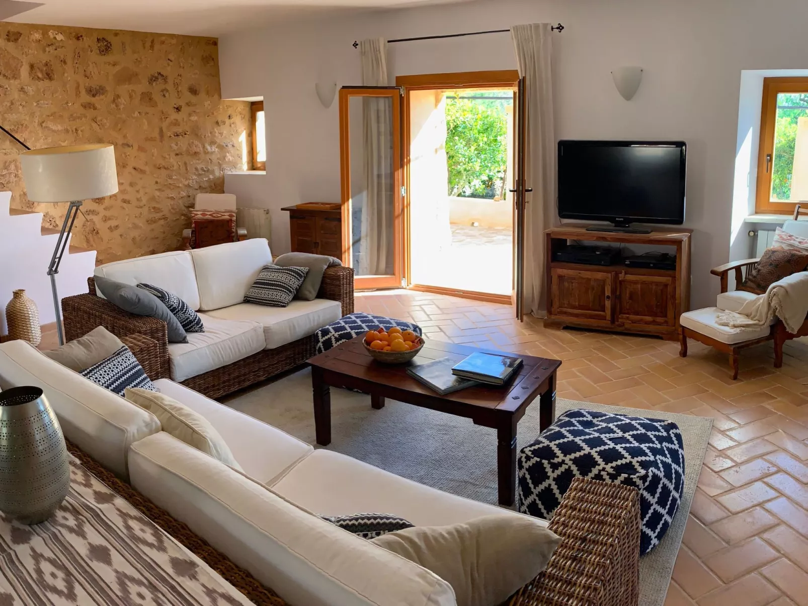 Traumhafte Naturstein-Finca in ruhiger Lage - Image-tags.info