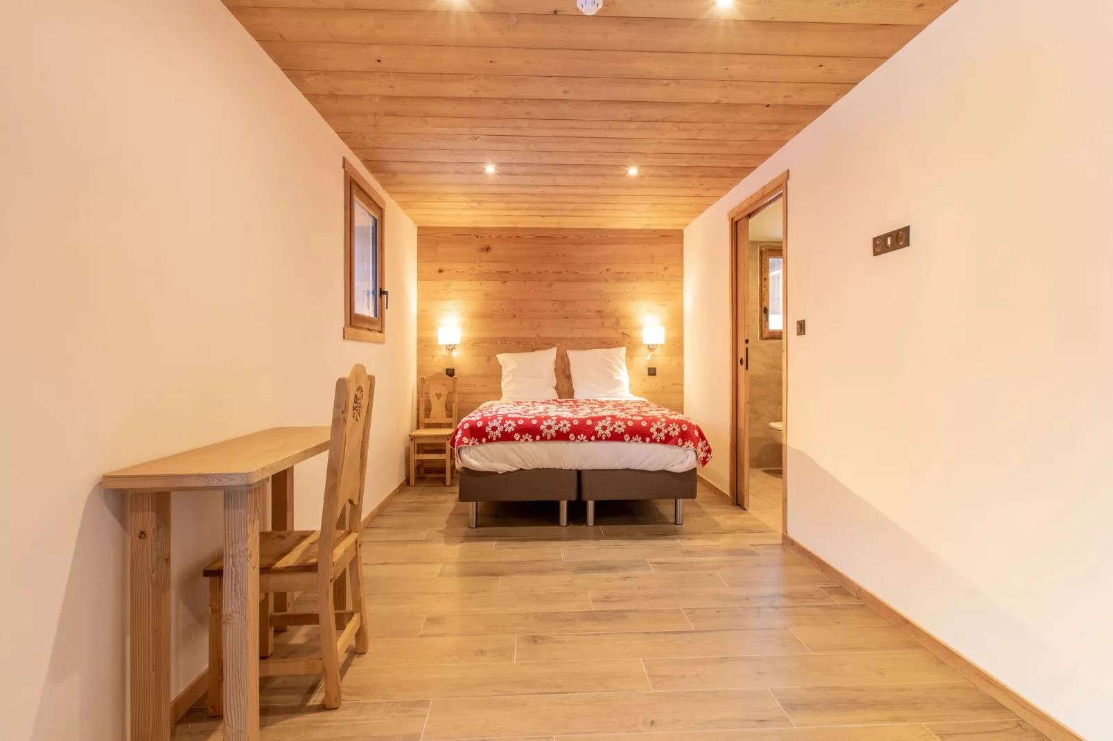 CHALET LE 360 KB-Bedroom