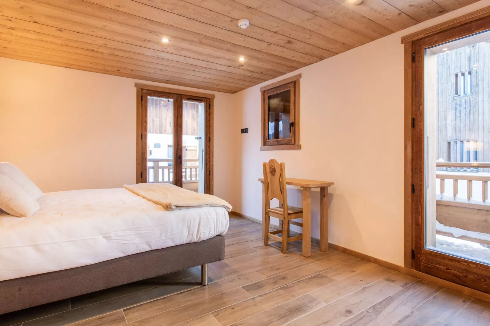 CHALET LE 360 KB-Bedroom