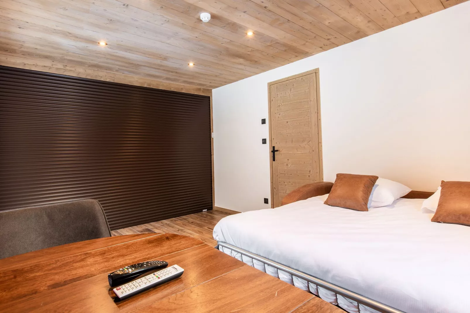 CHALET LE 360 KB-Bedroom