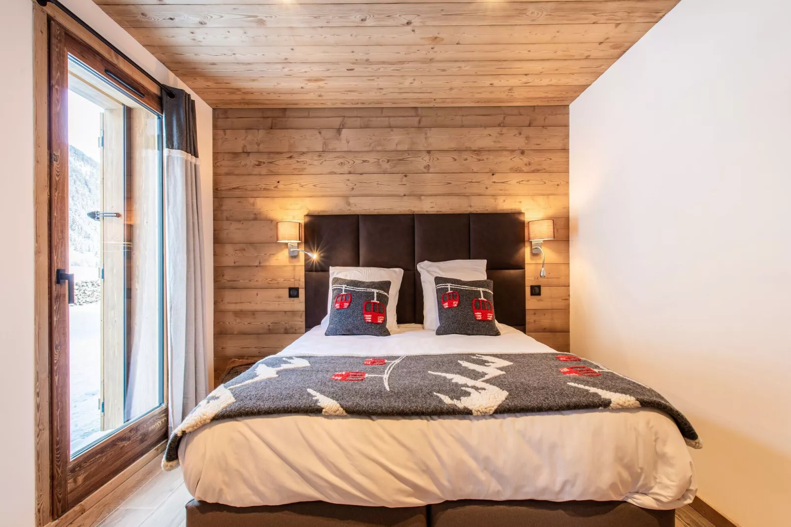 CHALET LE 360 KB-Bedroom
