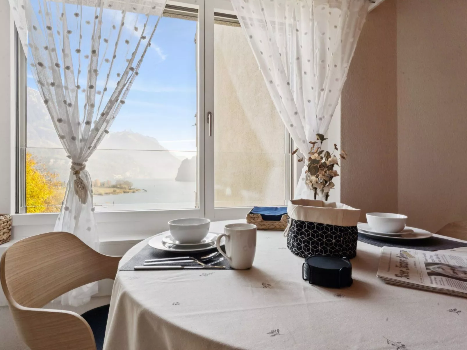 Lake View Studio - Image-tags.info