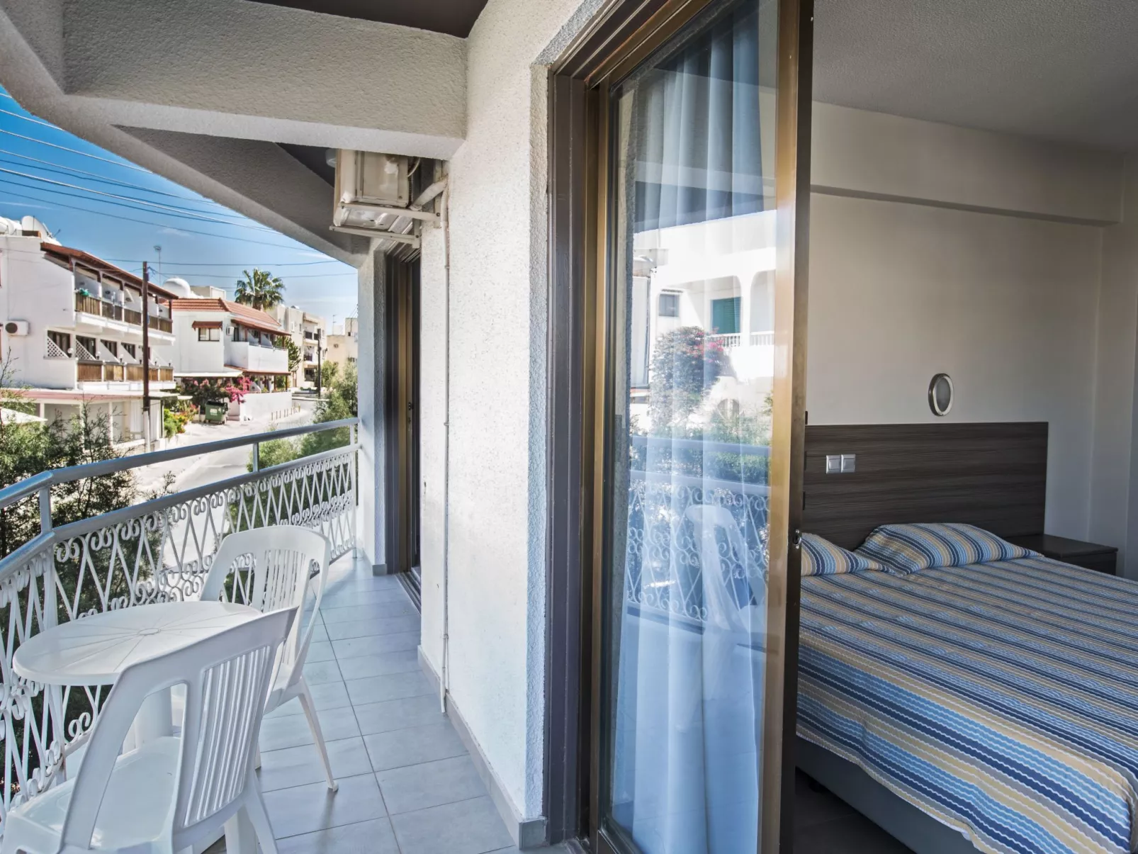 Mit Balkon für 2 Personen - Image-tags.info