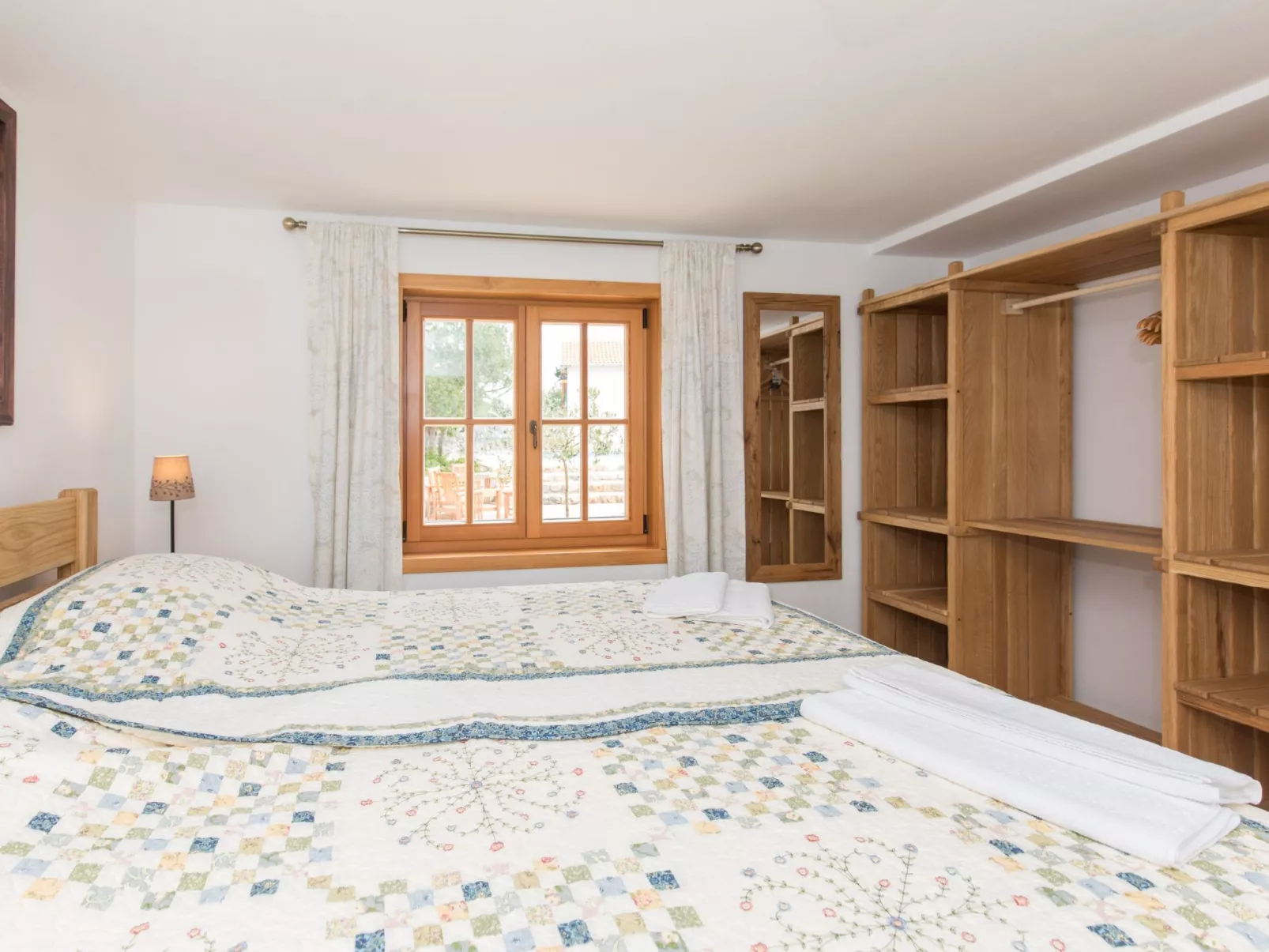 "Villa Nadia" mit eigenem Pool - Image-tags.info