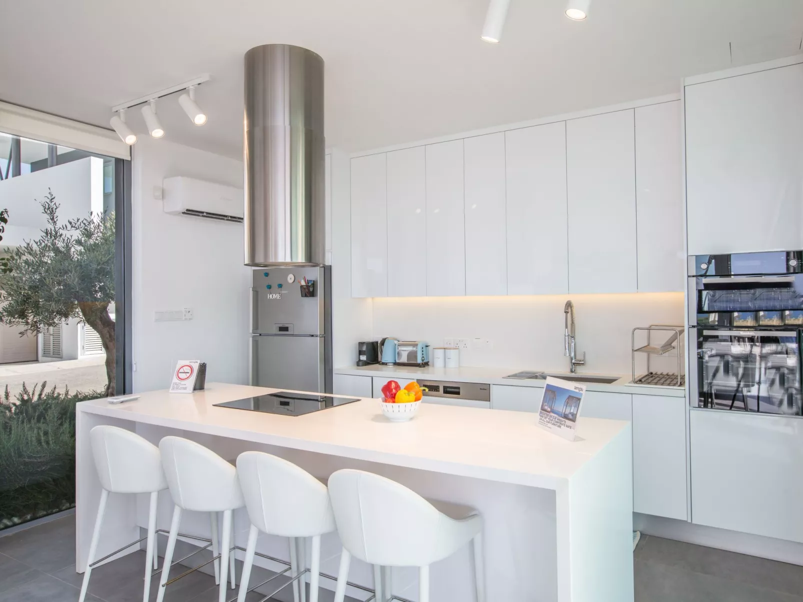 Haus in Paralimni mit großem Patio - Image-tags.info