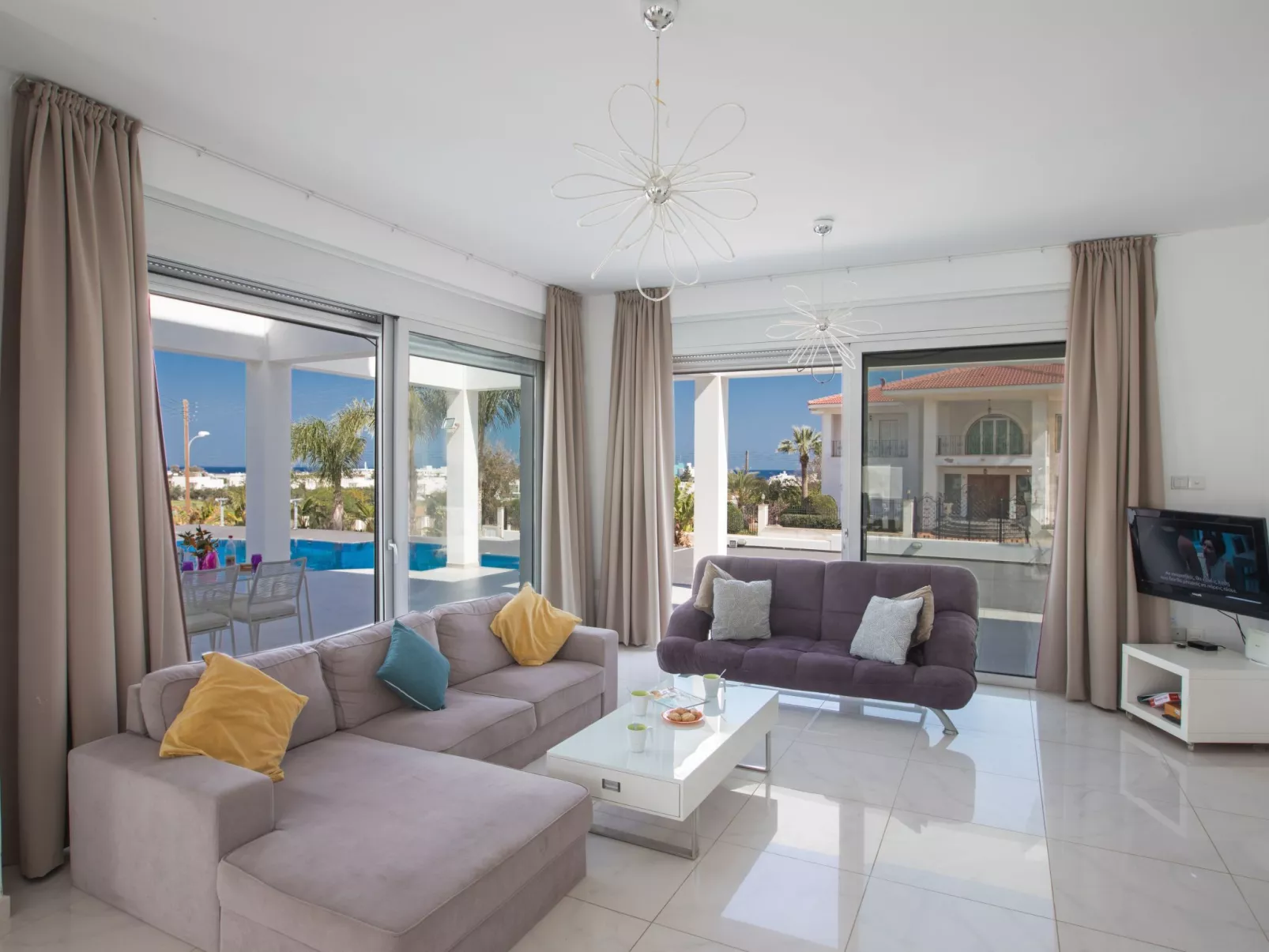 5 Schlafzimmer Privater Pool in Protaras Zentrum - Image-tags.info