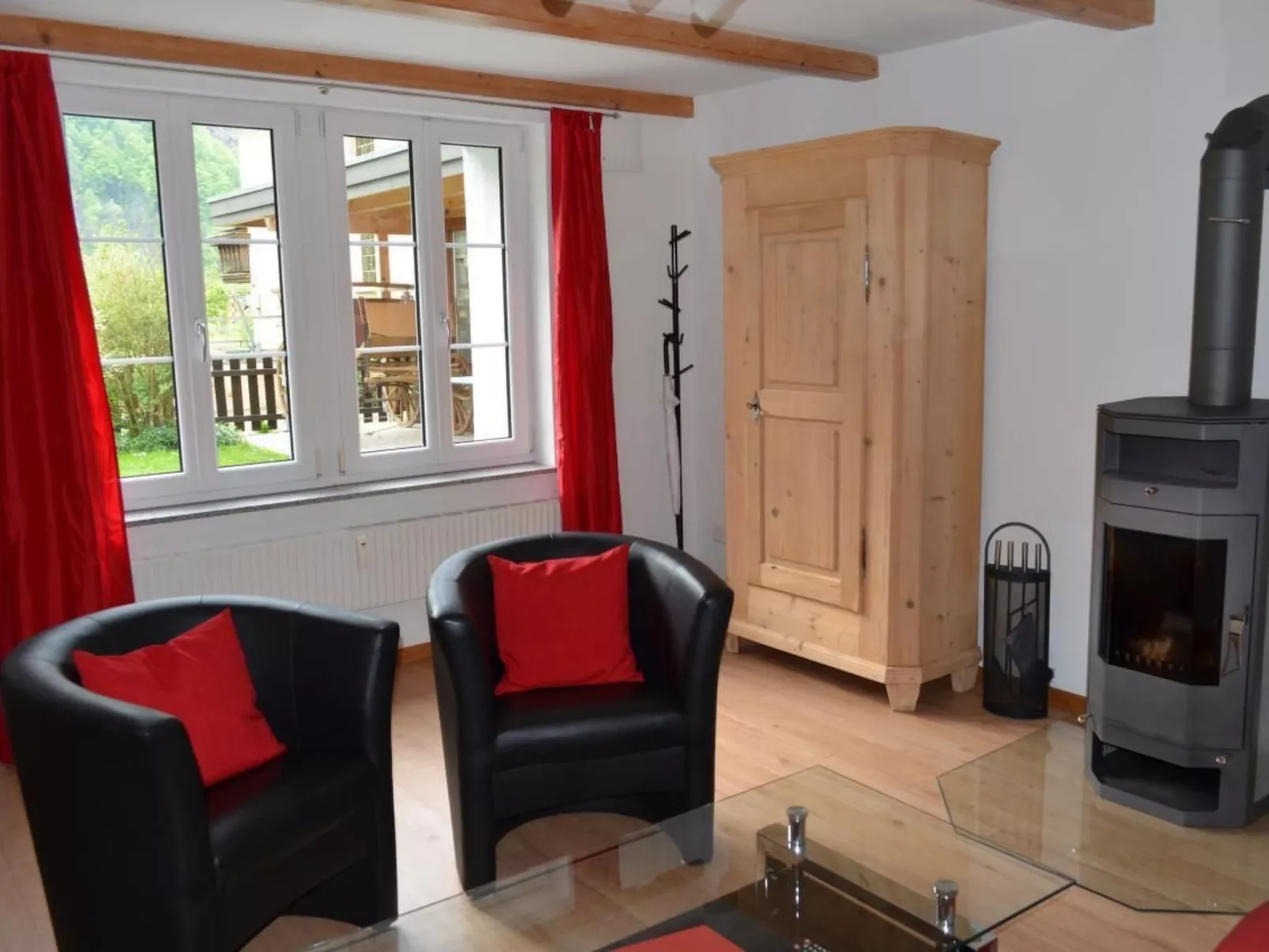 Mountain-Panorama EG 2-Bettwohnung - Drinnen