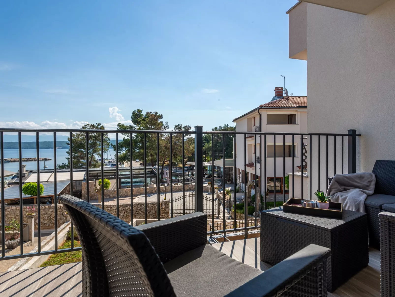 Doris 1 - Image-tags.info