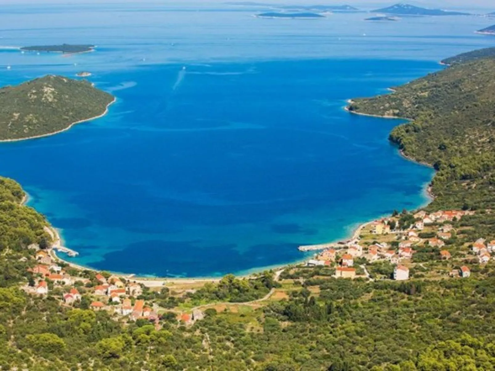 Neue Villa mit Pool und Meerblick - Image-tags.info