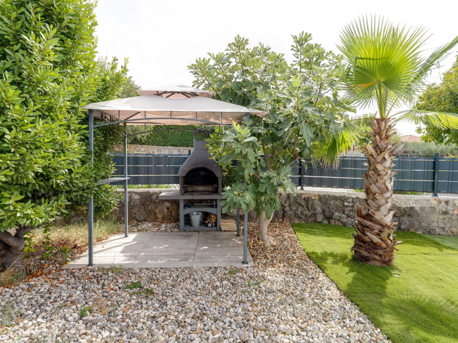 Schöne neue Villa mit Pool in Strandnähe - Image-tags.info