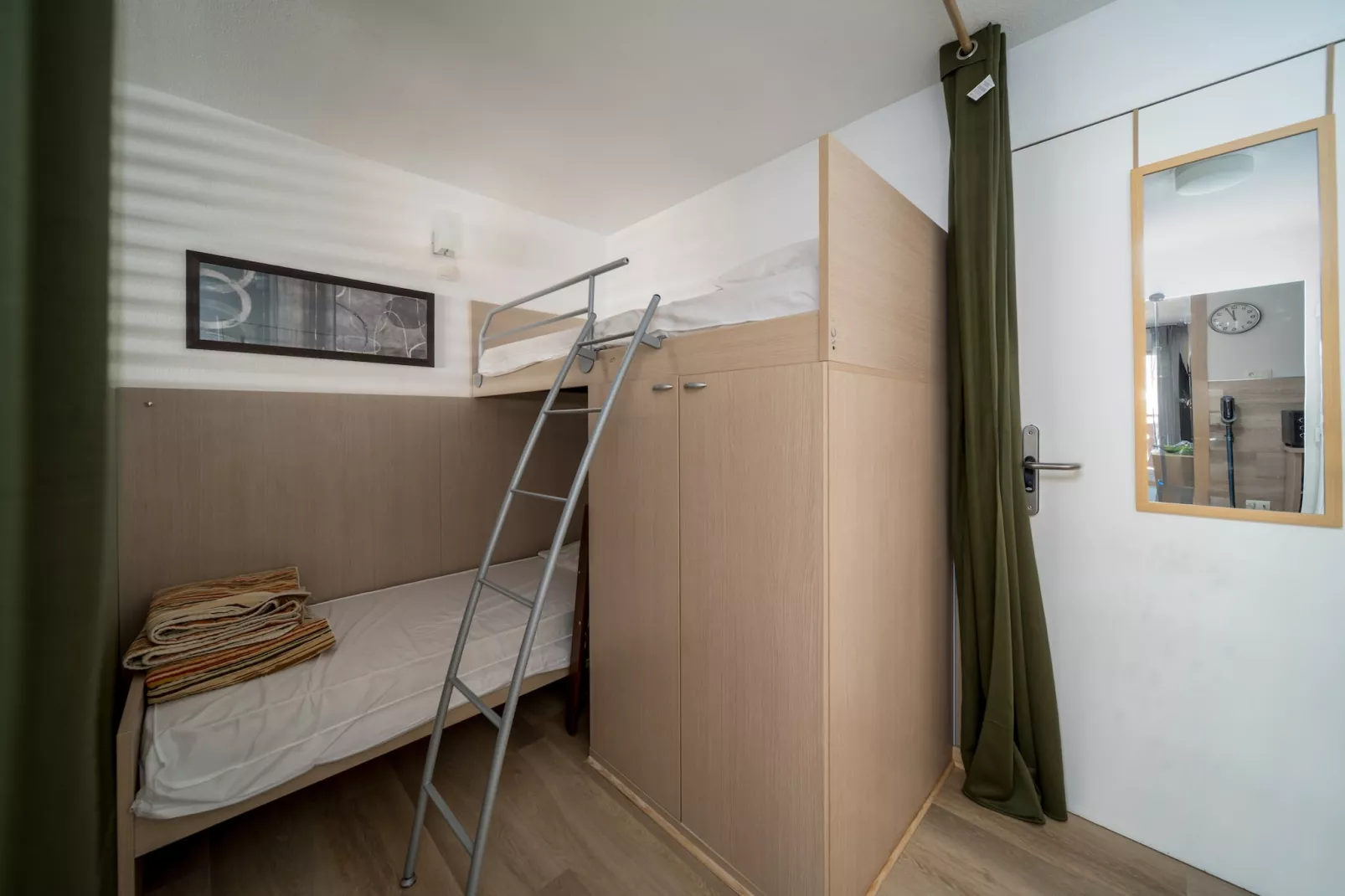 C. du Verdon N°3307 - 2P6 - Image-tags.childrenroom