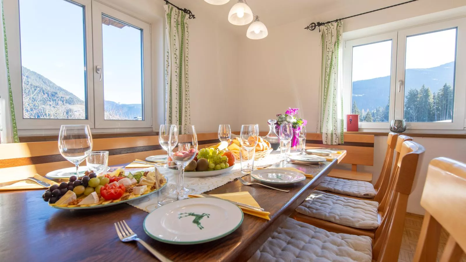 Pehambauer S - Dining room