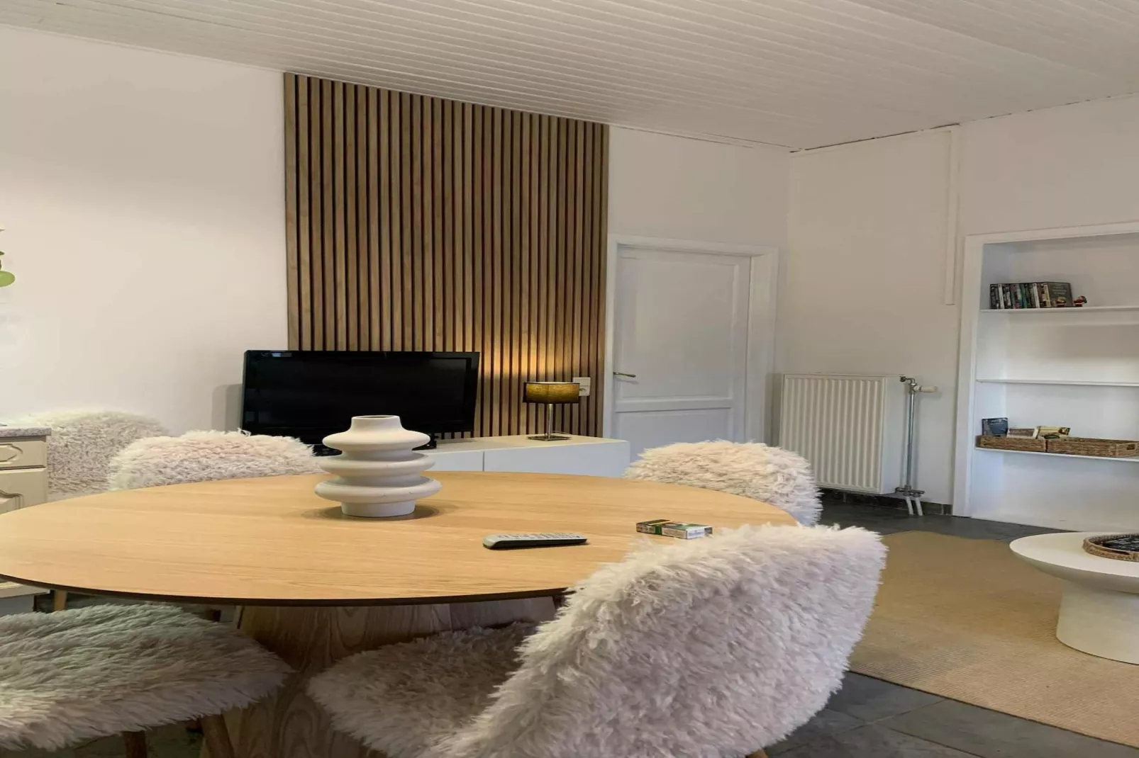 Chantegrillet-Dining room