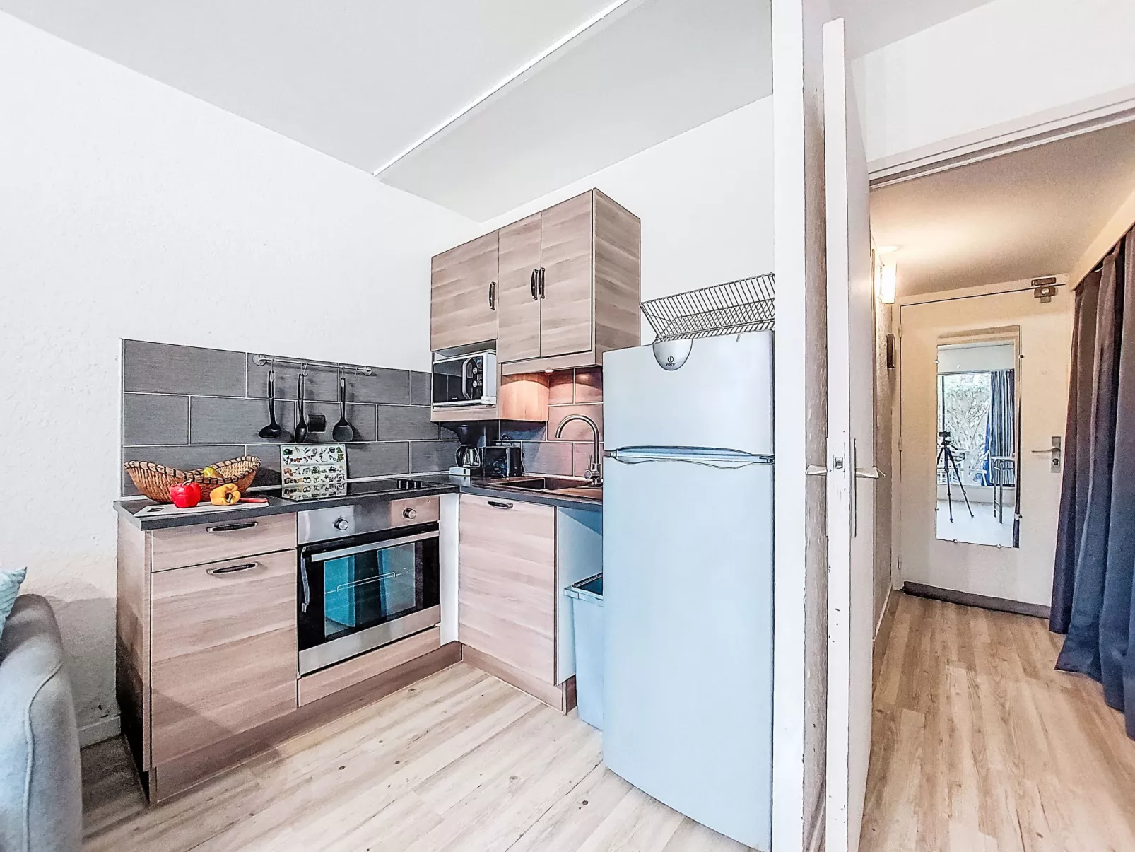 Escale Port - Inside