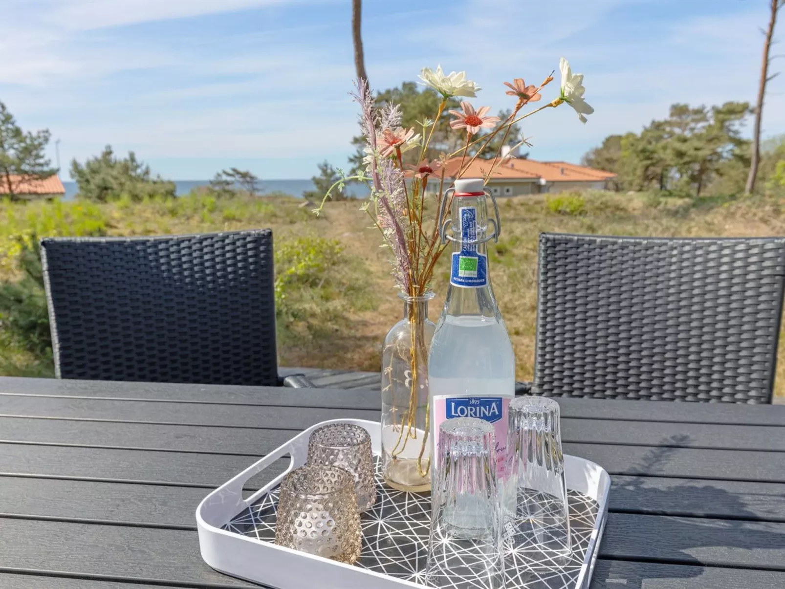 "Gyrid" - 150m from the sea-Outside