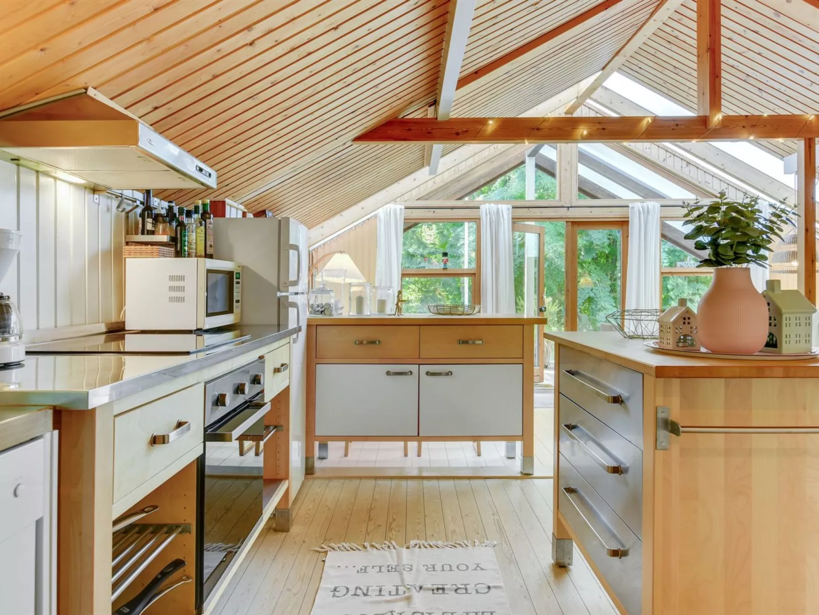 "Swenki" - 29km from the sea-Drinnen