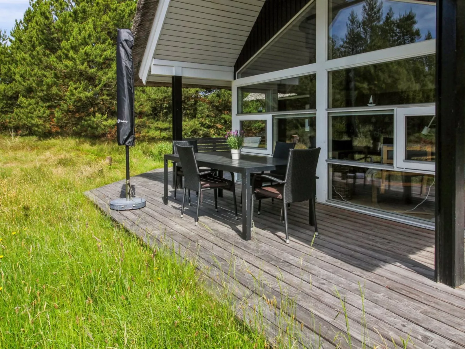 "Karri" - 1.1km from the sea-Dehors