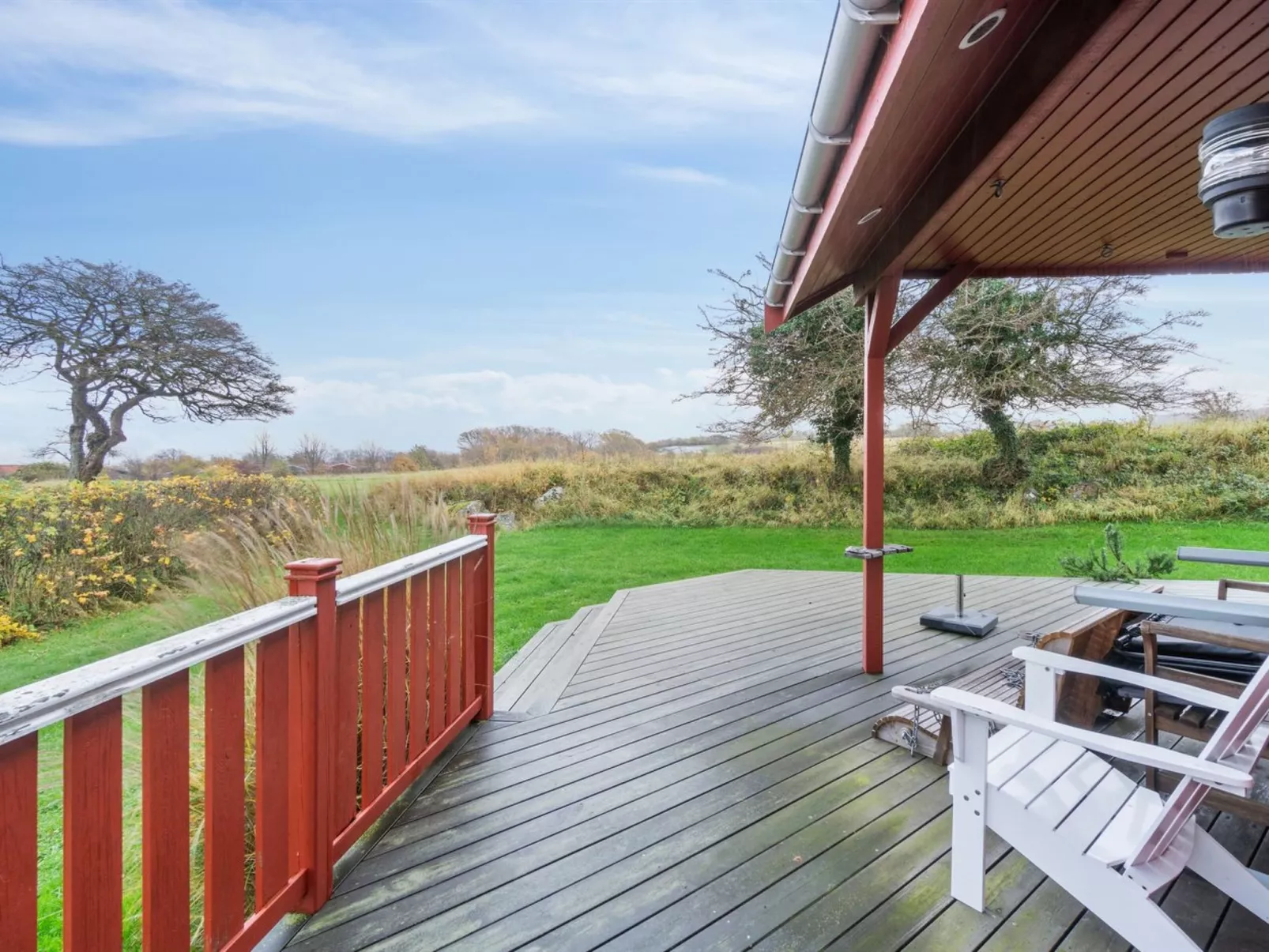 "Marlies" - 300m from the sea - Outside