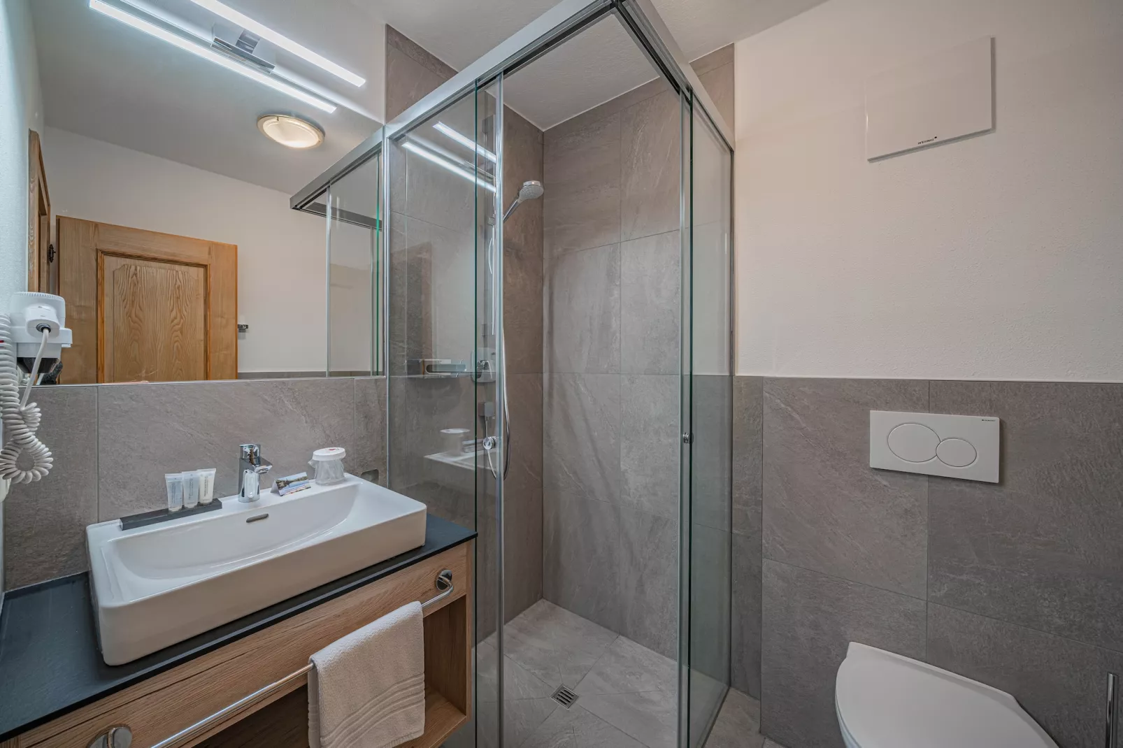 Haus Andrea Cäciel-Salle de bain