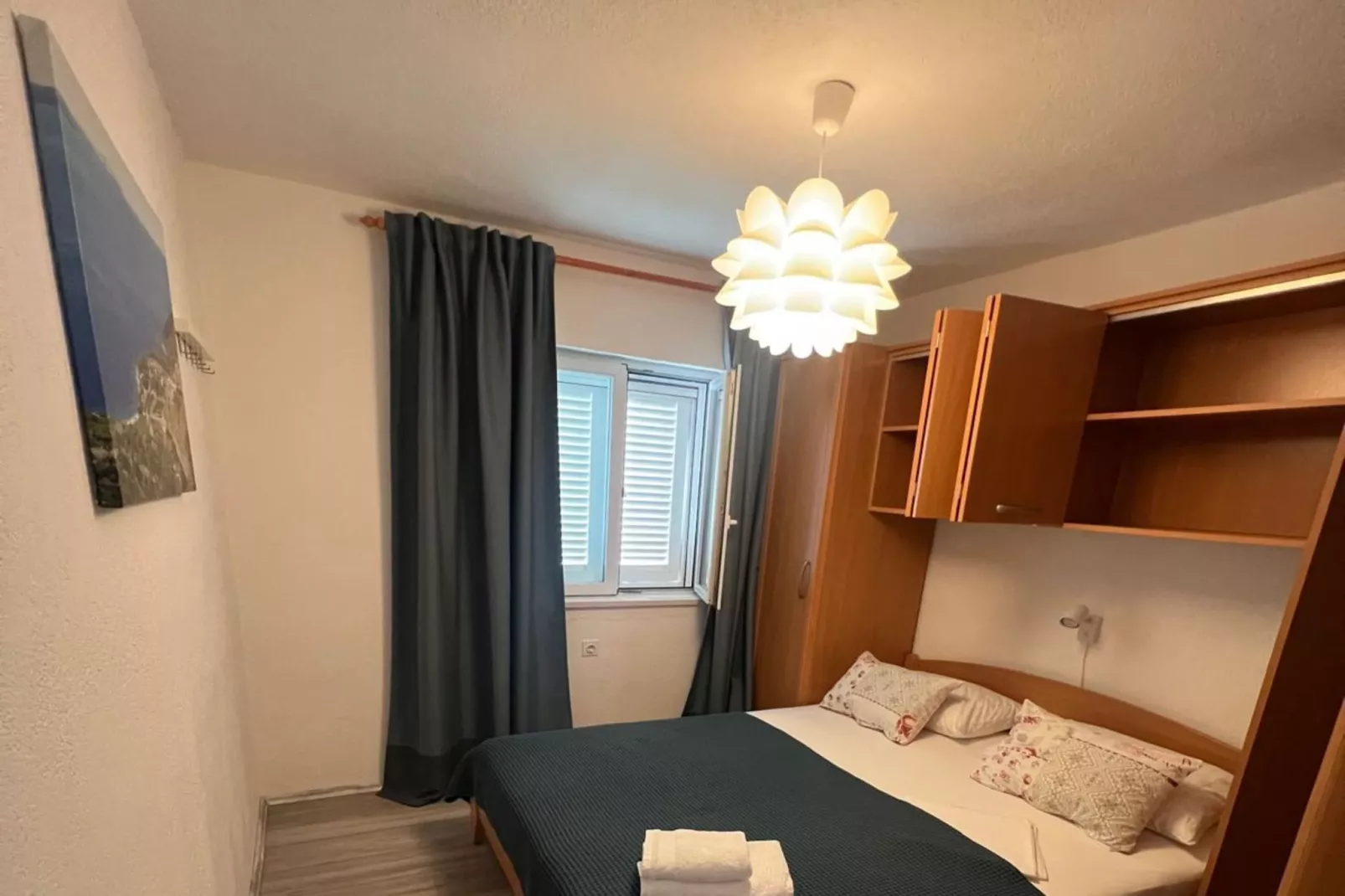 Villa Stella - Two Bedroom Apartment with Balcony and Sea View (Carla)-Schlafzimmer