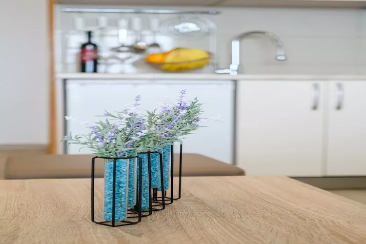 Apartments Hope (Dugi Rat) - Standard One-Bedroom Apartment with Terrace and Sea View (A3)-Indoor