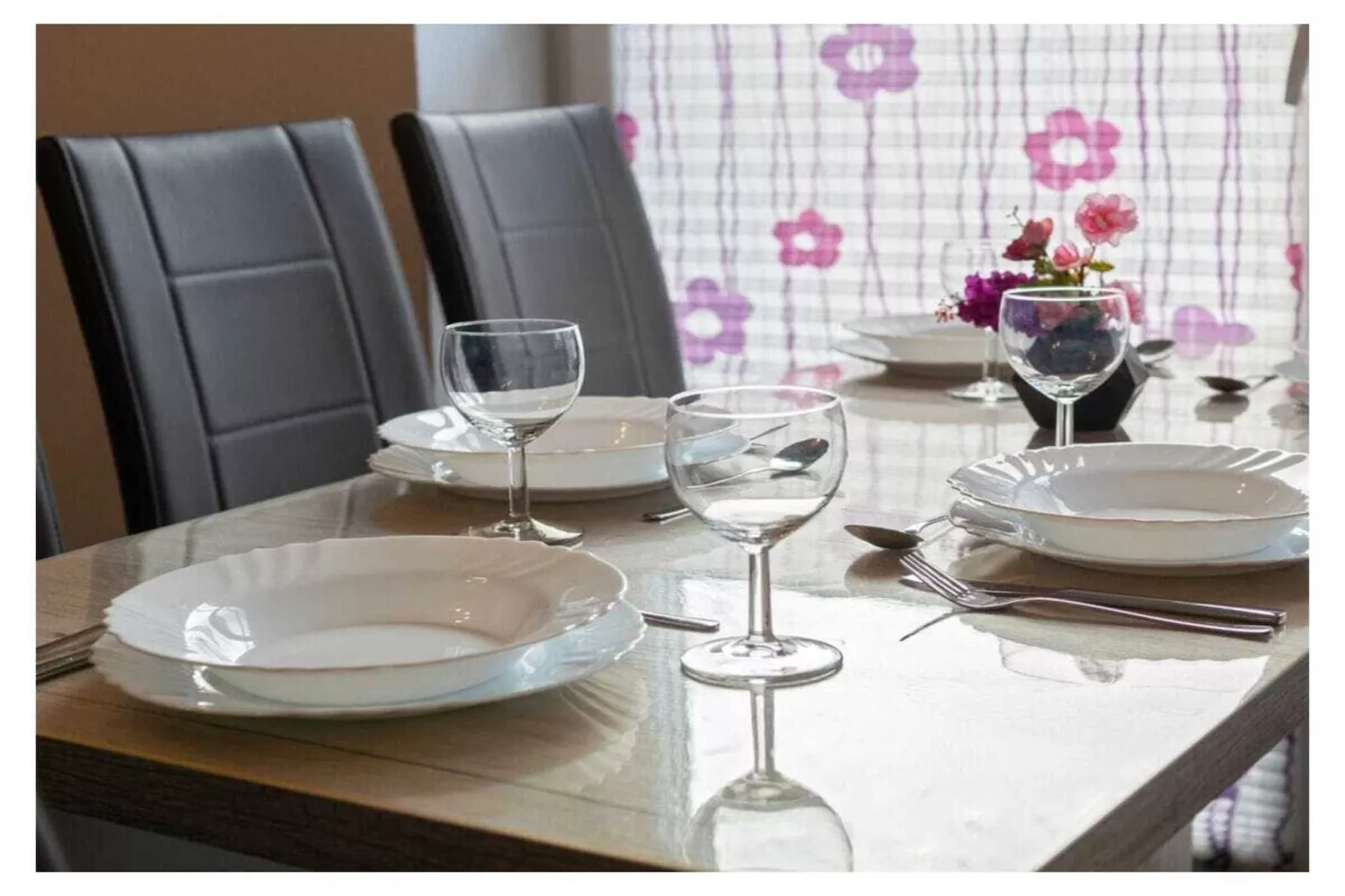 257714-Salle à manger