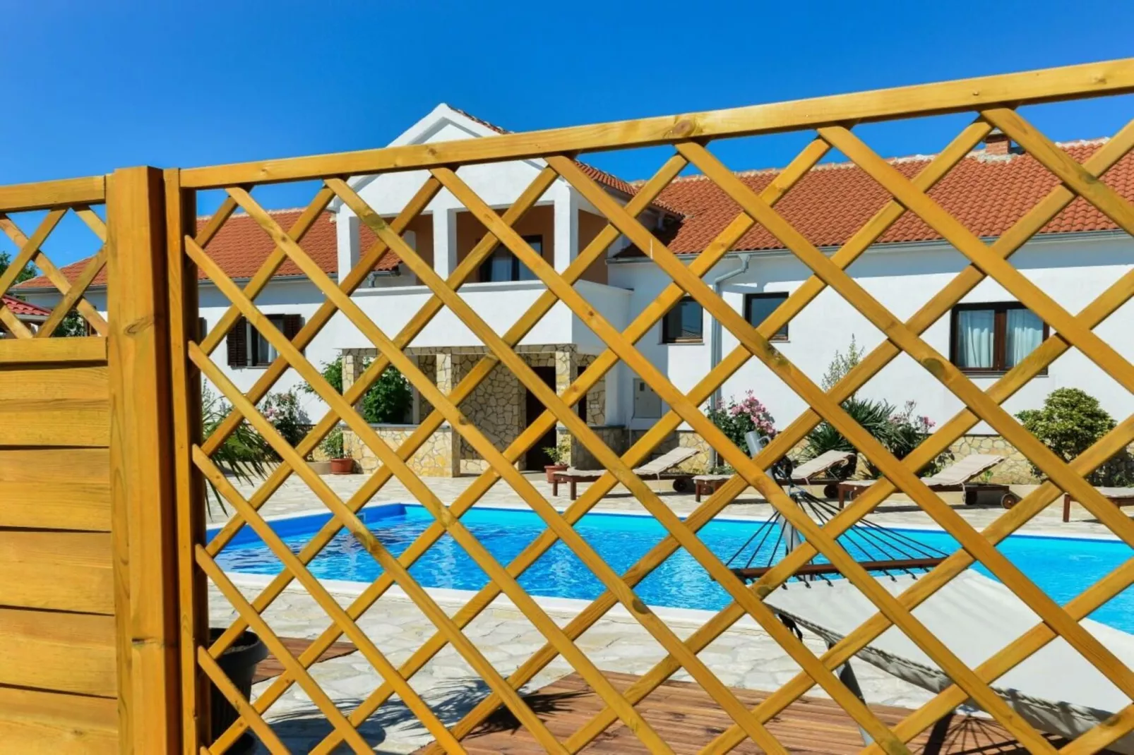 Marinic Comfortable holiday residence-Swimming pool