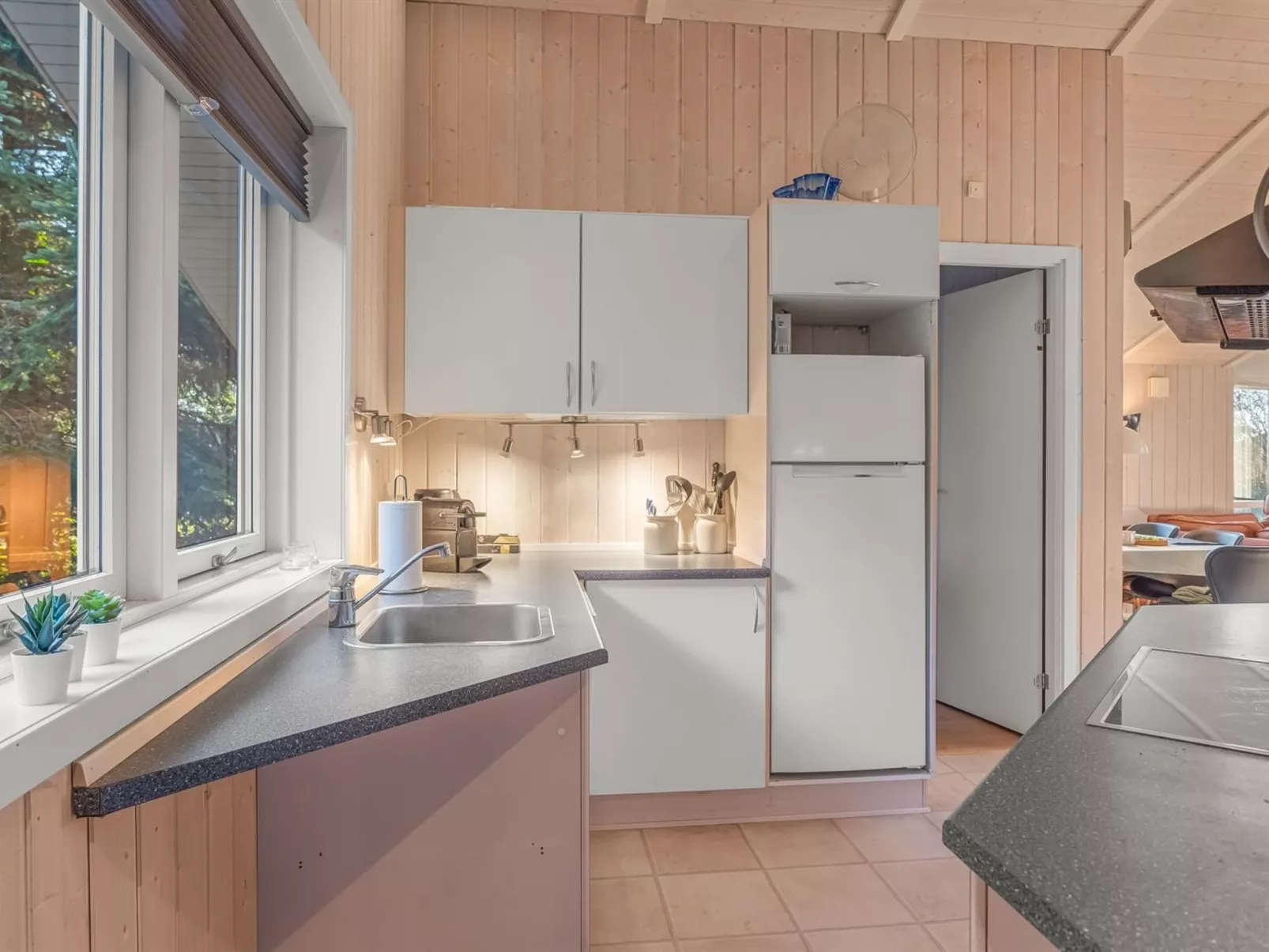 "Nashota" - 600m from the sea-Dedans