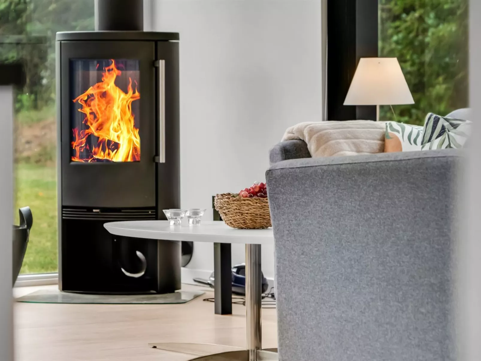 "Abiorn" -  from the sea-Drinnen