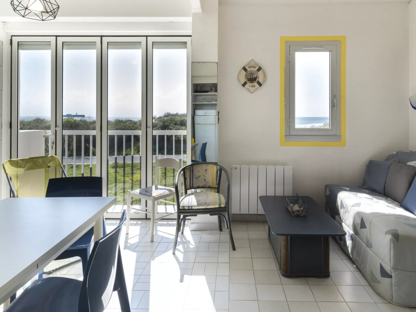 Aquaplage B - Inside