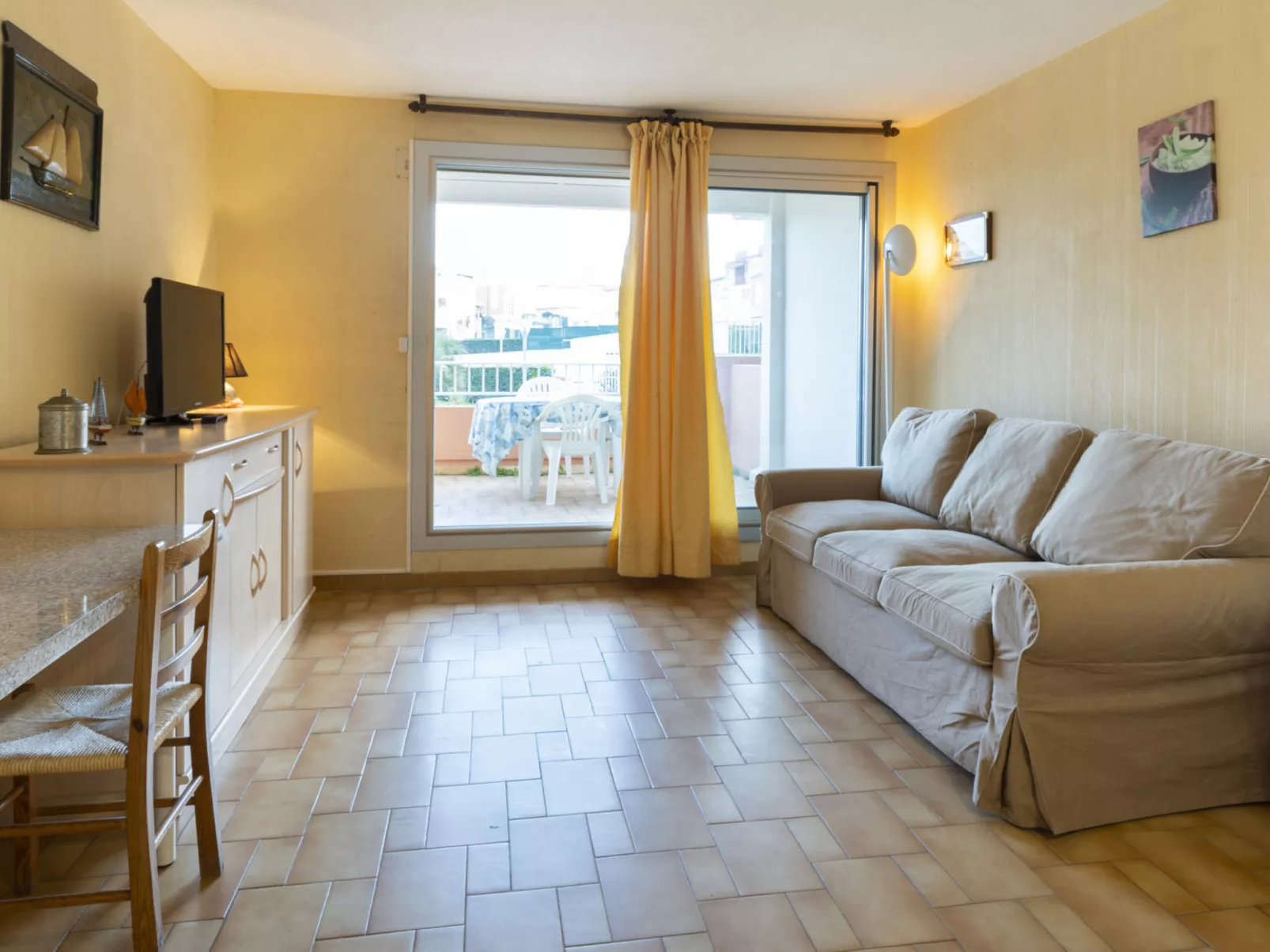 Les Indes Galantes D-Drinnen