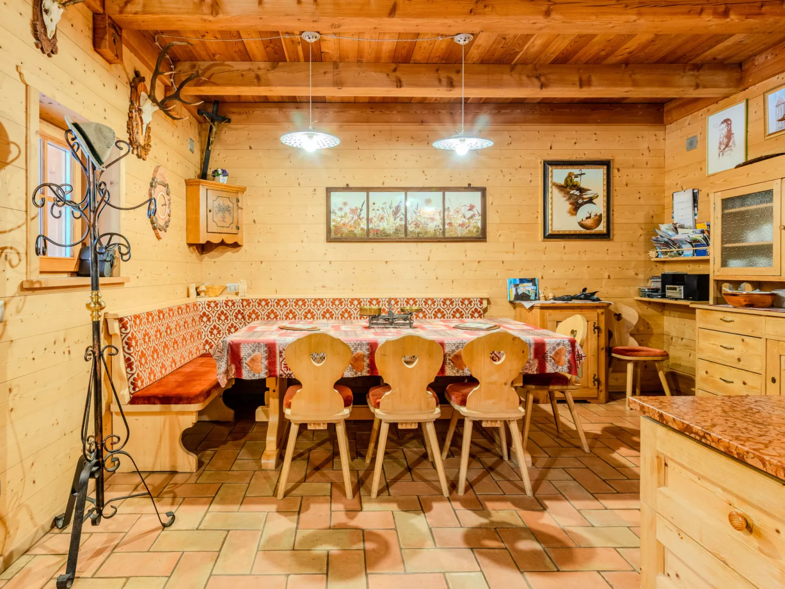 Maset Pozzati-Drinnen