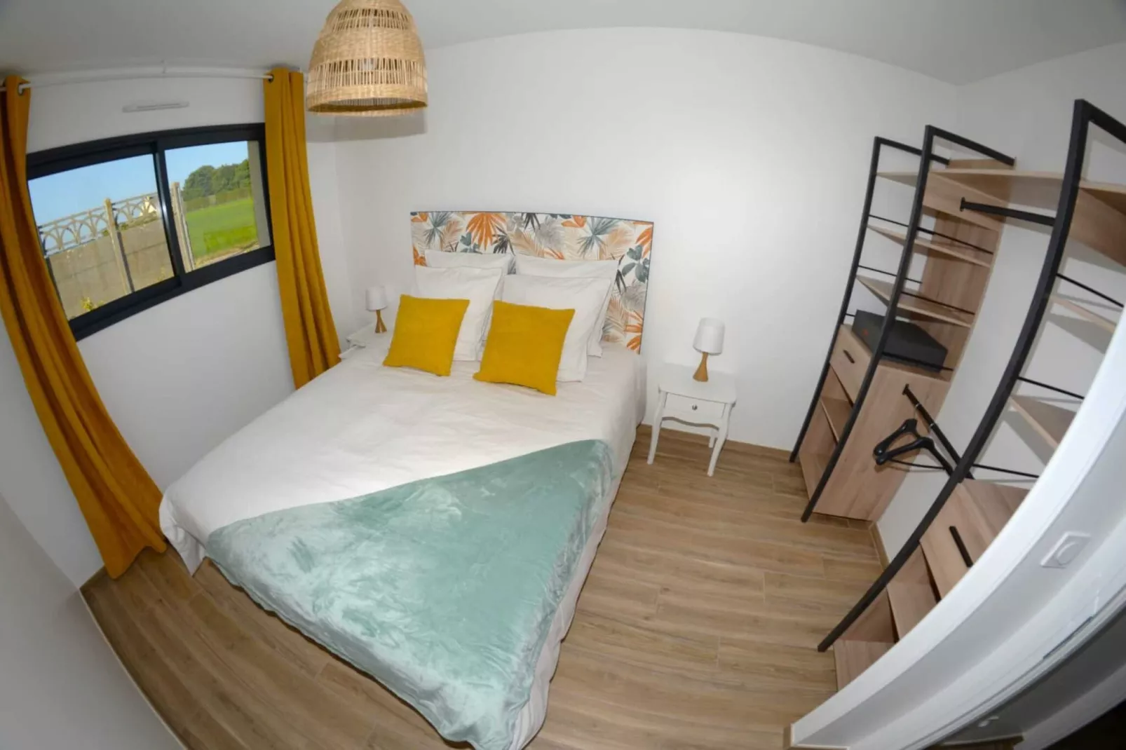 AU PIQUE D'ETRETAT/PIQUE-Bedroom