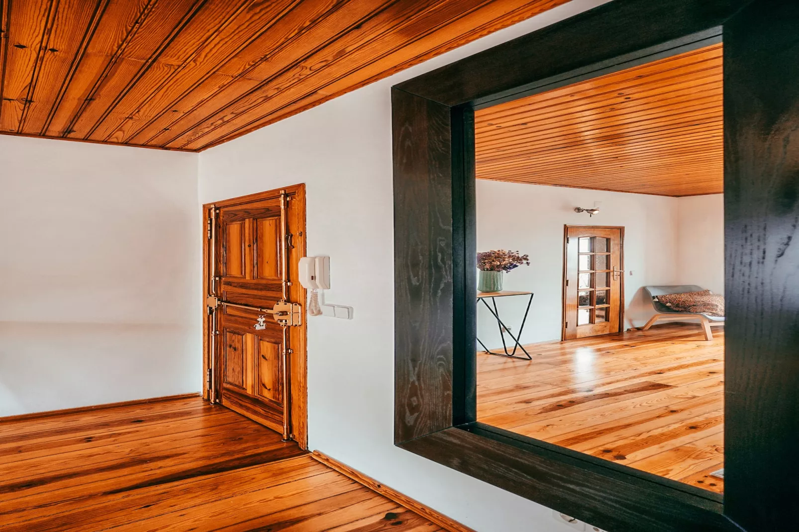 Apolónia Train Spot By Gt House - Hall & reception