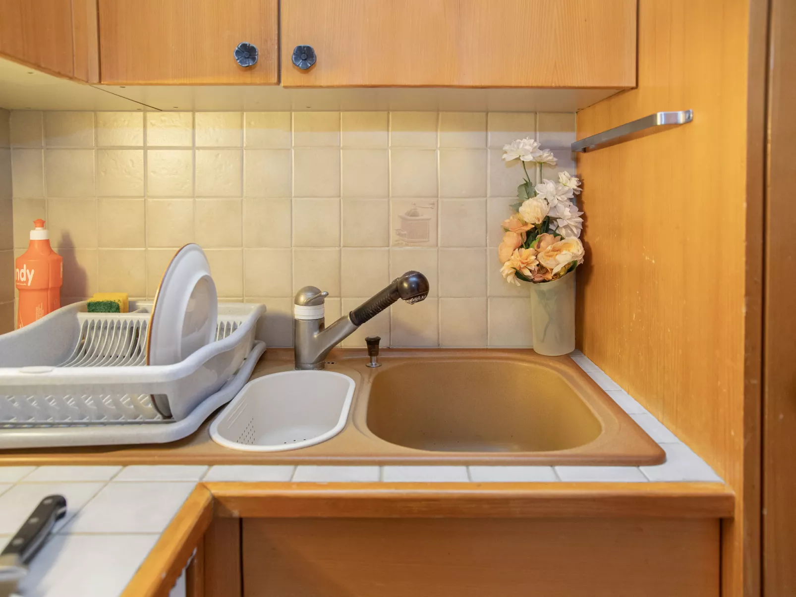 Eaux-Vives 205-Inside