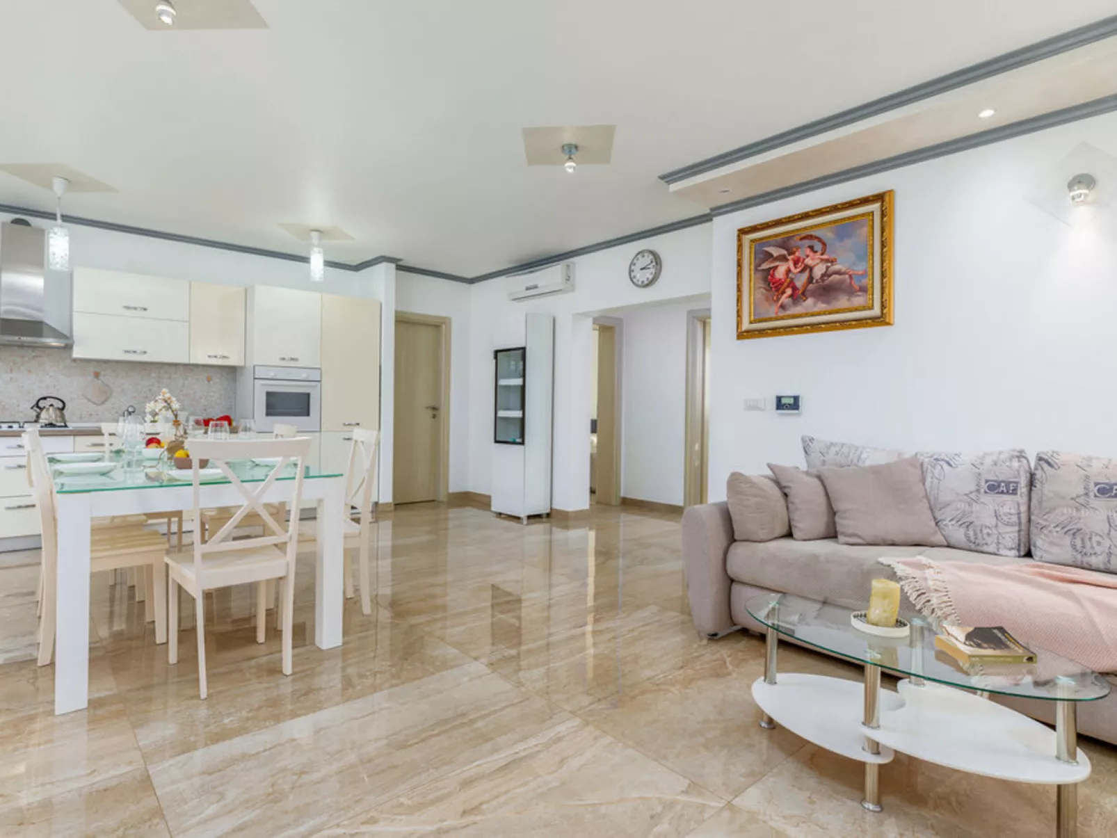 Villa Ricardo-Drinnen