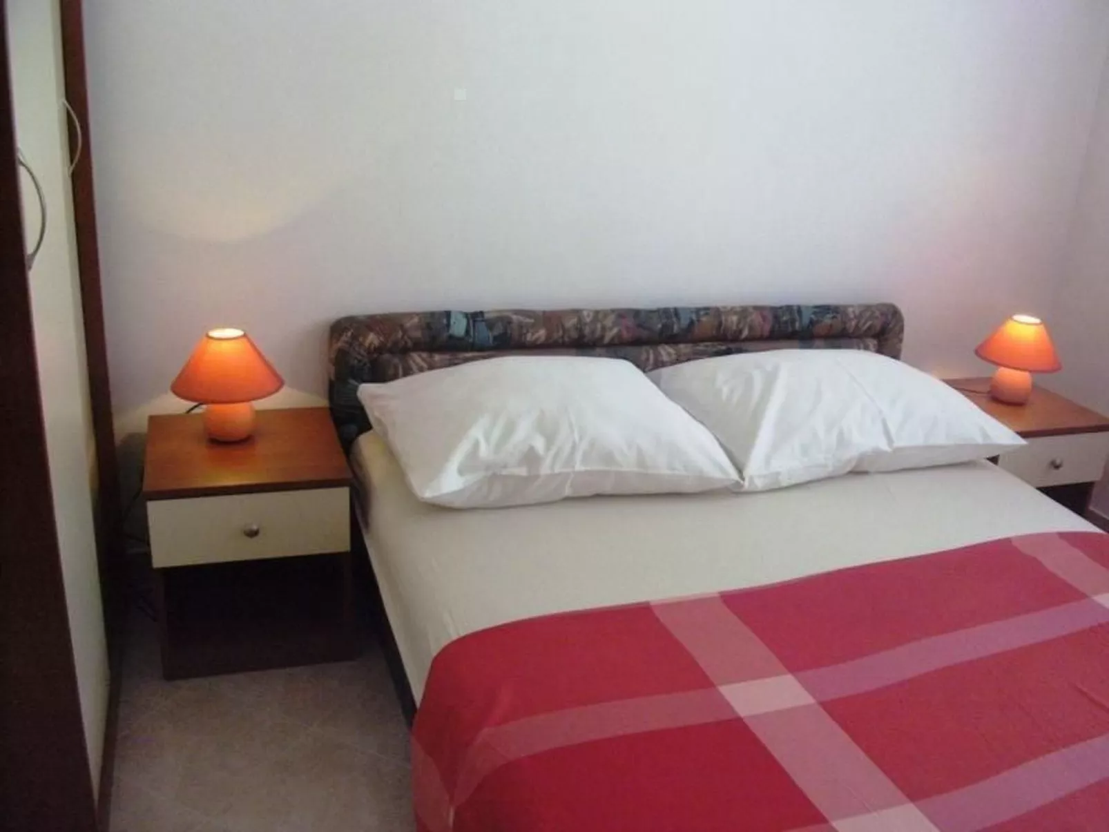 Appartement mit Blick auf das Wasser-Dedans