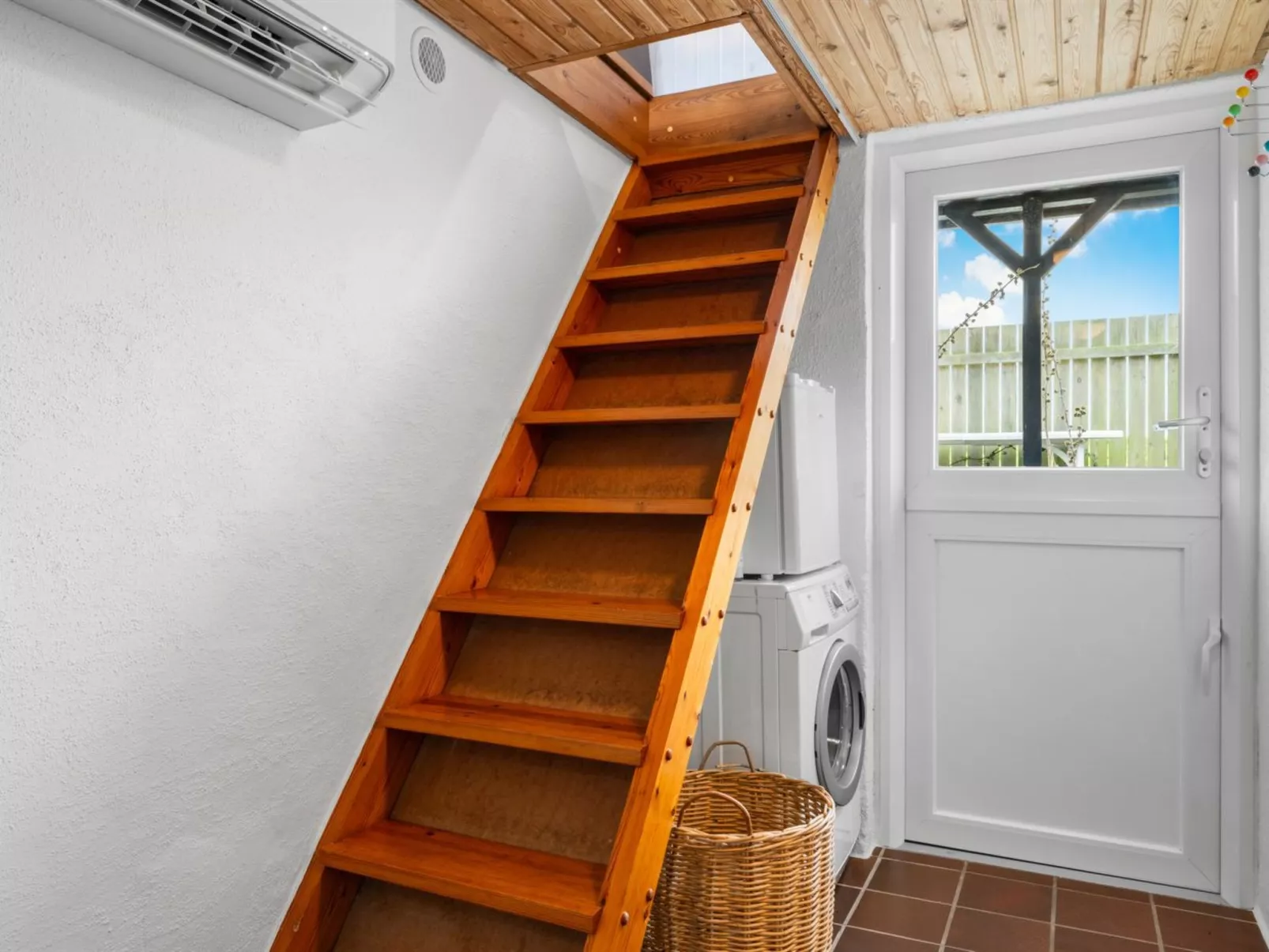 "Nedelko" - 20m from the sea-Drinnen