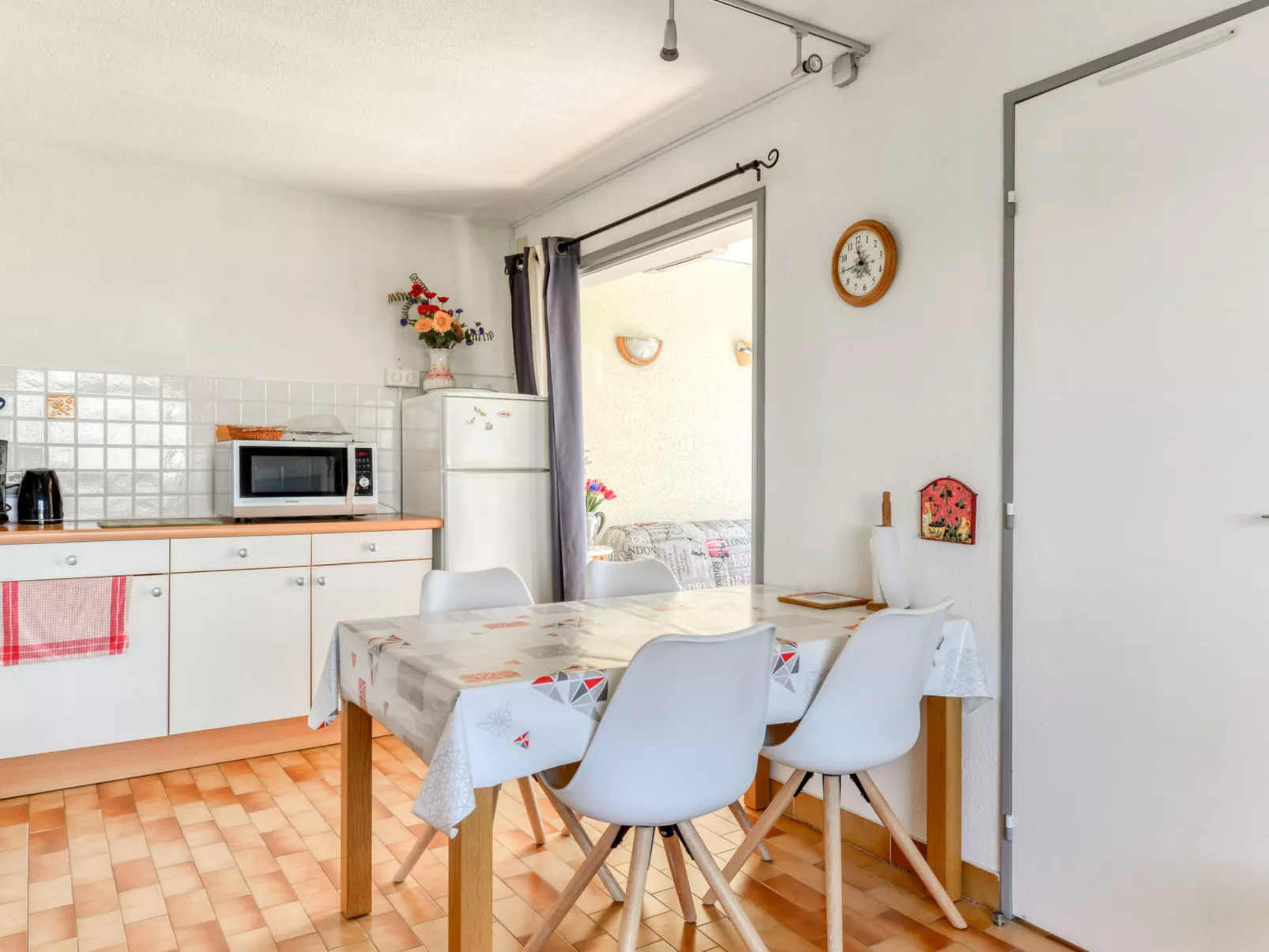 Les Maldives B-Drinnen