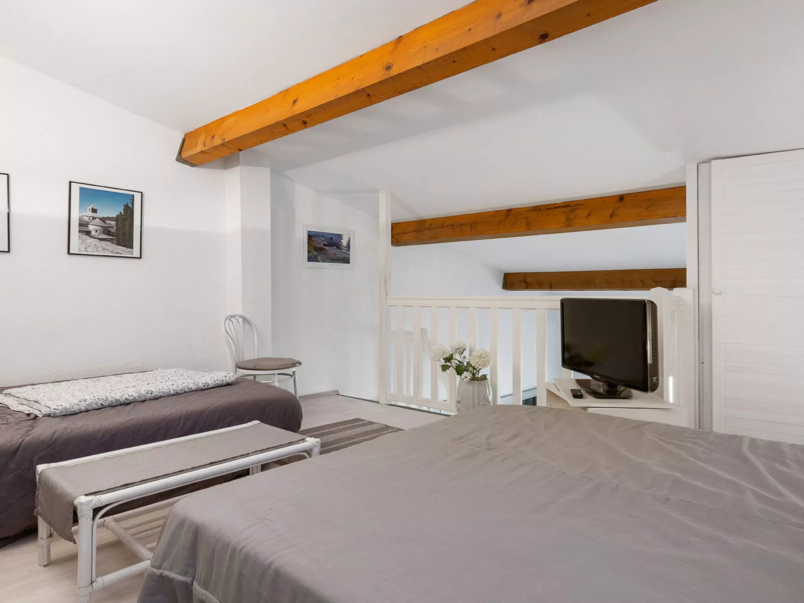 Perles du Soleil-Drinnen