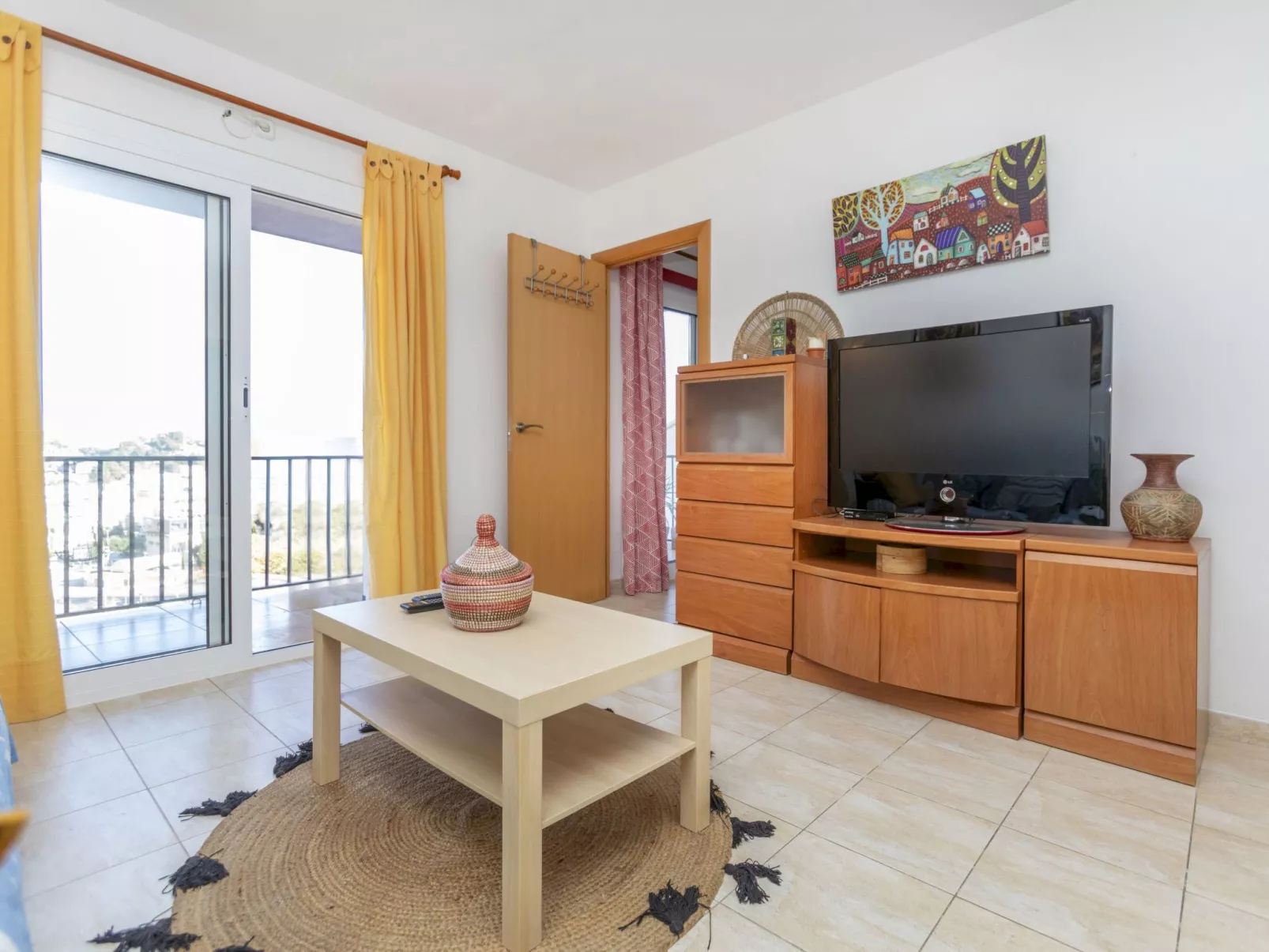 Miramar Hills-Drinnen