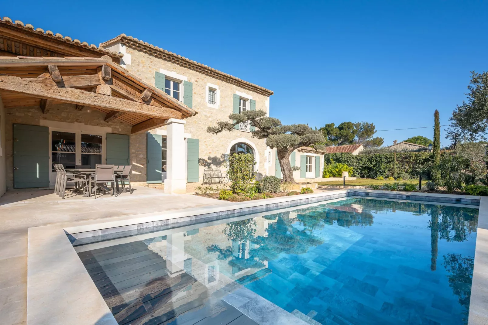 Villa Lou Pantaï  Élégance et Confort au Cœur de Saint-Rémy-de-Provence-Außenbereich Sommer